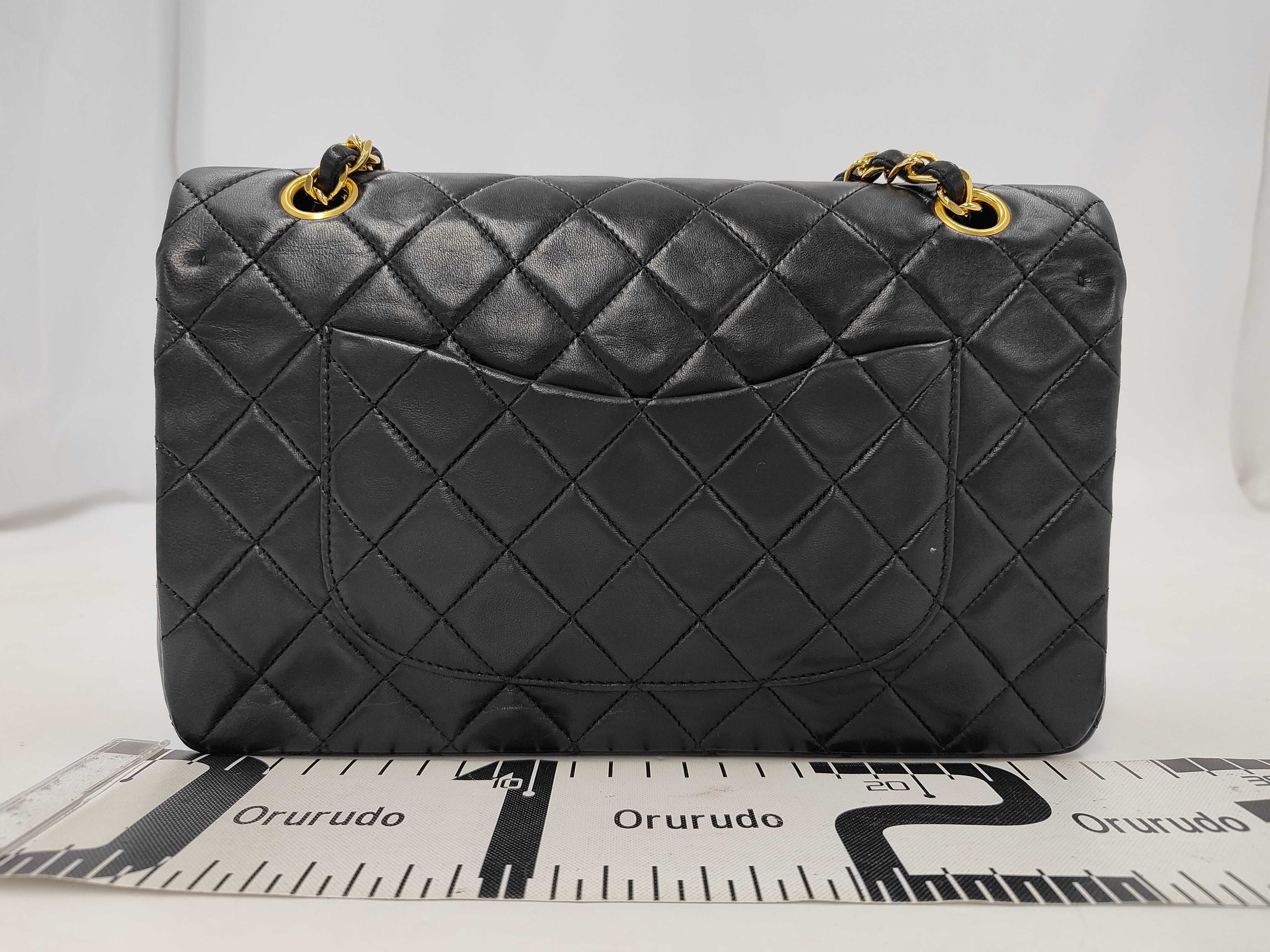 Matelassé 25 Lambskin Double Flap Double Chain Shoulder Bag — view 2