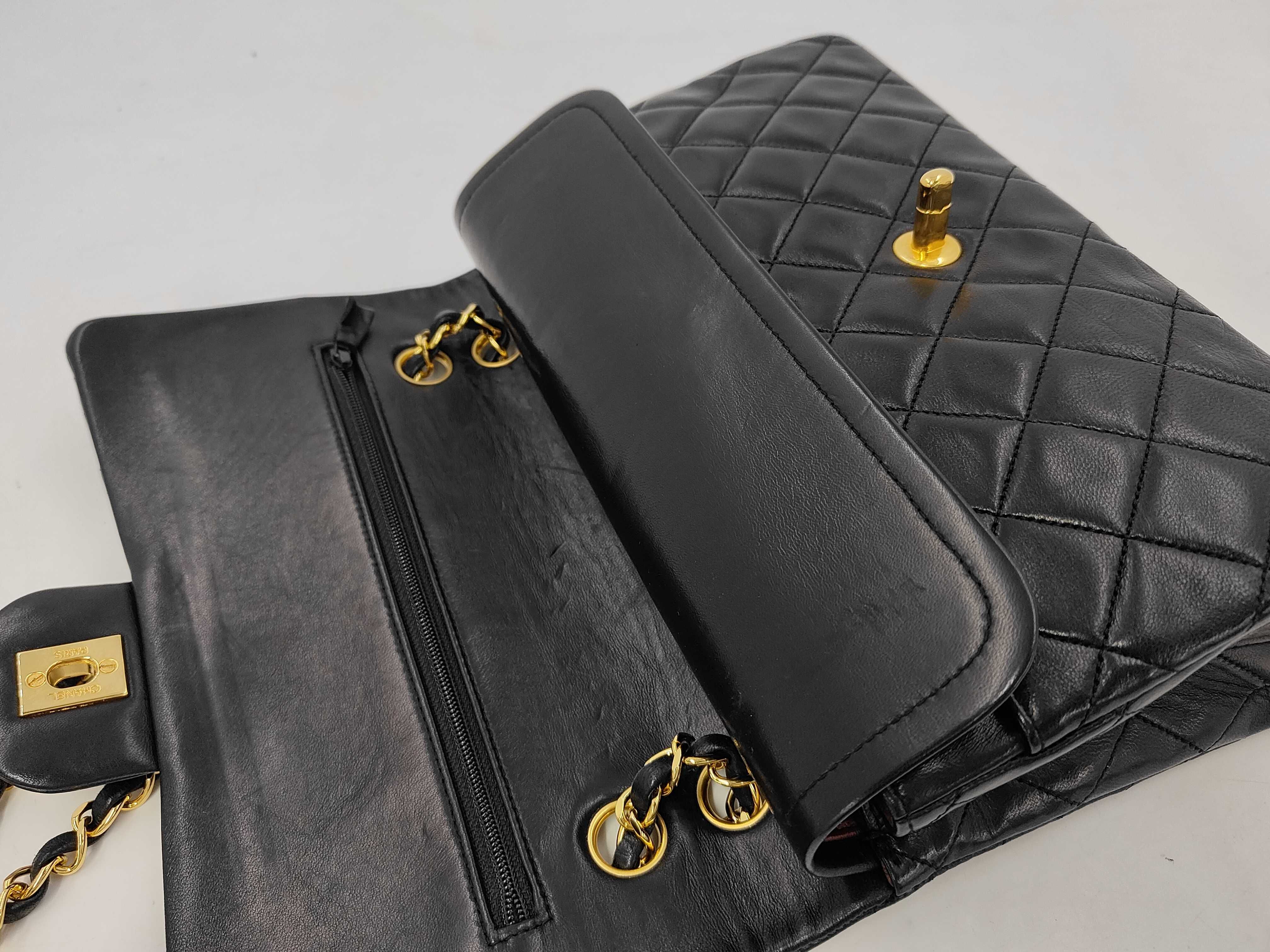 Matelassé 25 Lambskin Double Flap Double Chain Shoulder Bag — view 6