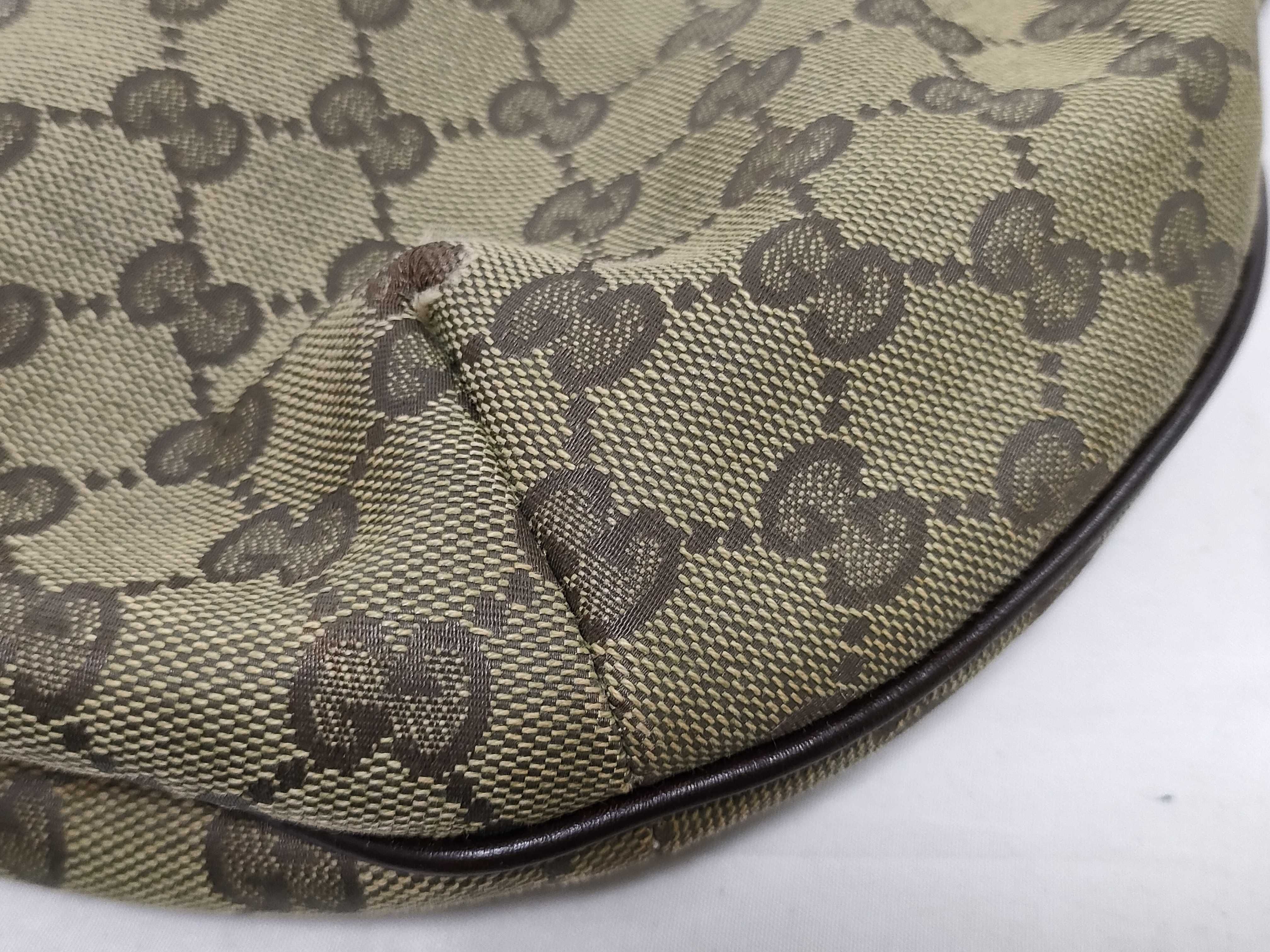 GG Canvas Sherry Shoulder Bag — view 4