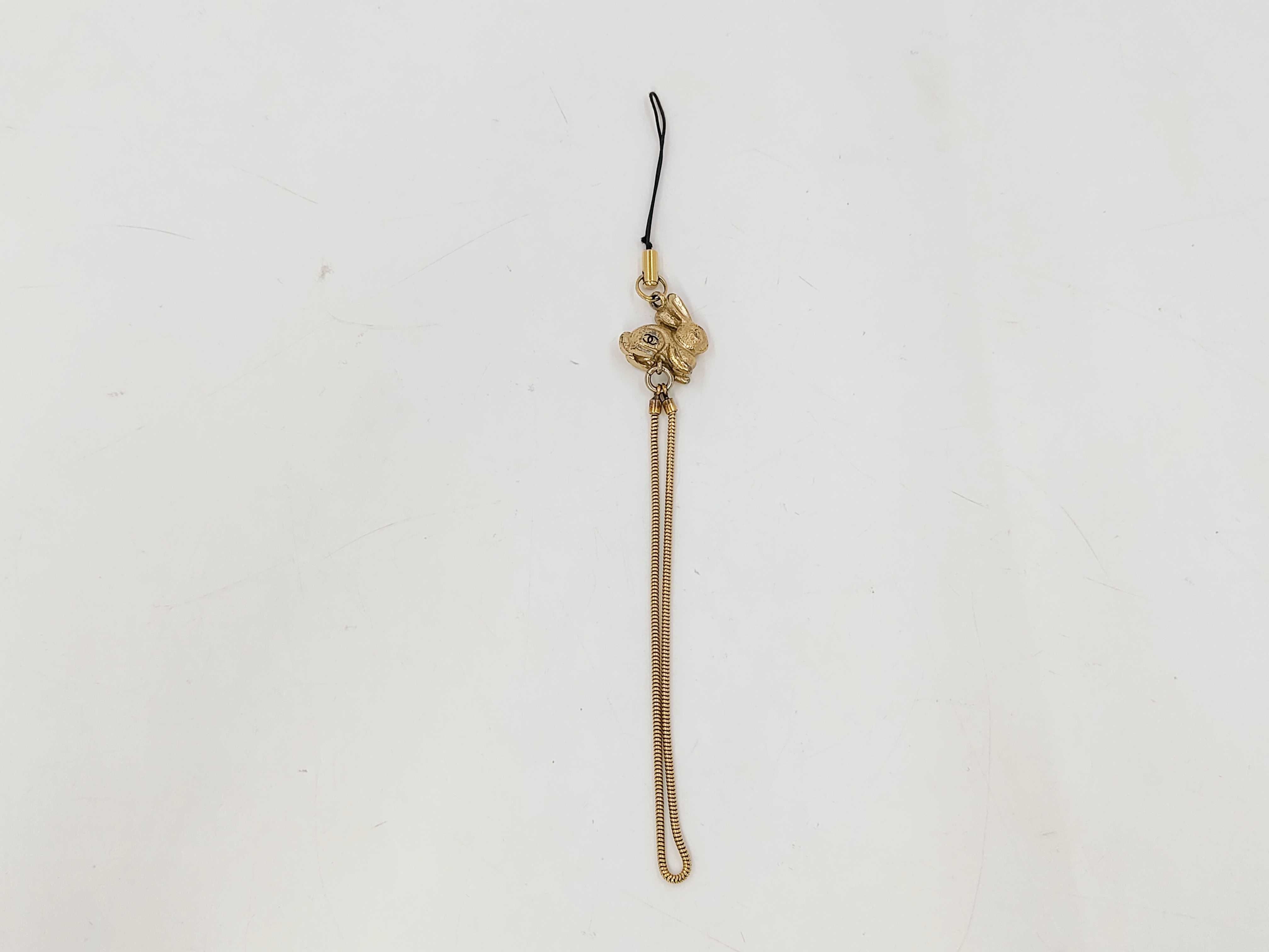 rabbit strap key case/key chain — view 2