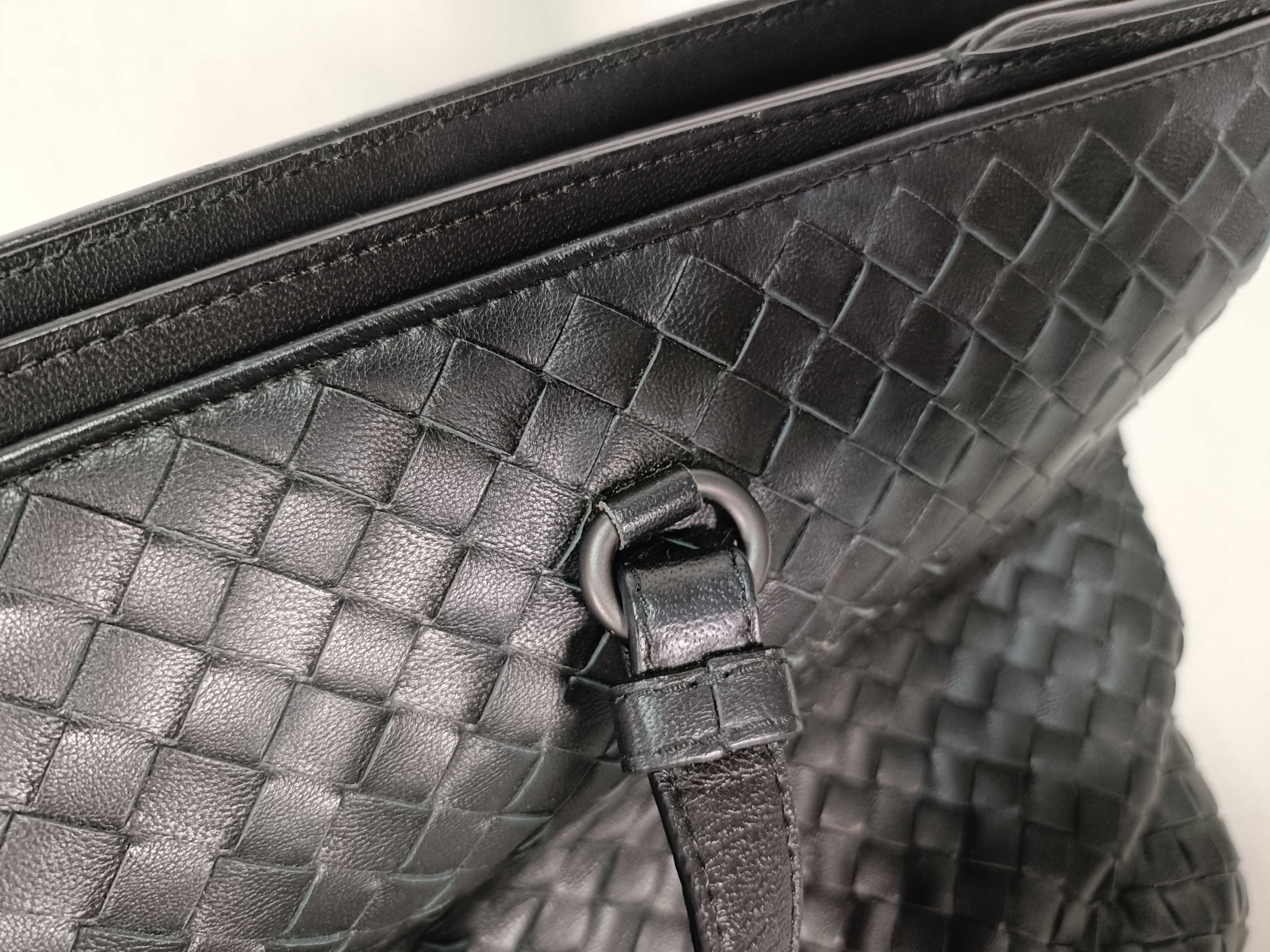 Intrecciato Leather Tote Bag, Black — view 7