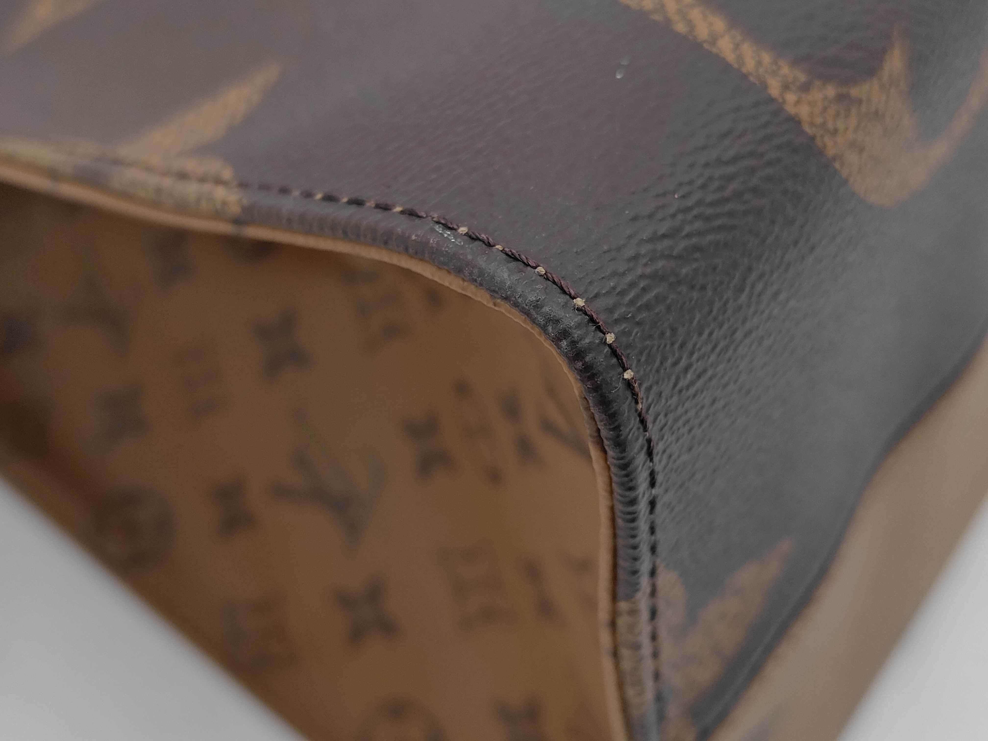 OnTheGo handbag, Monogram tote bag — view 3