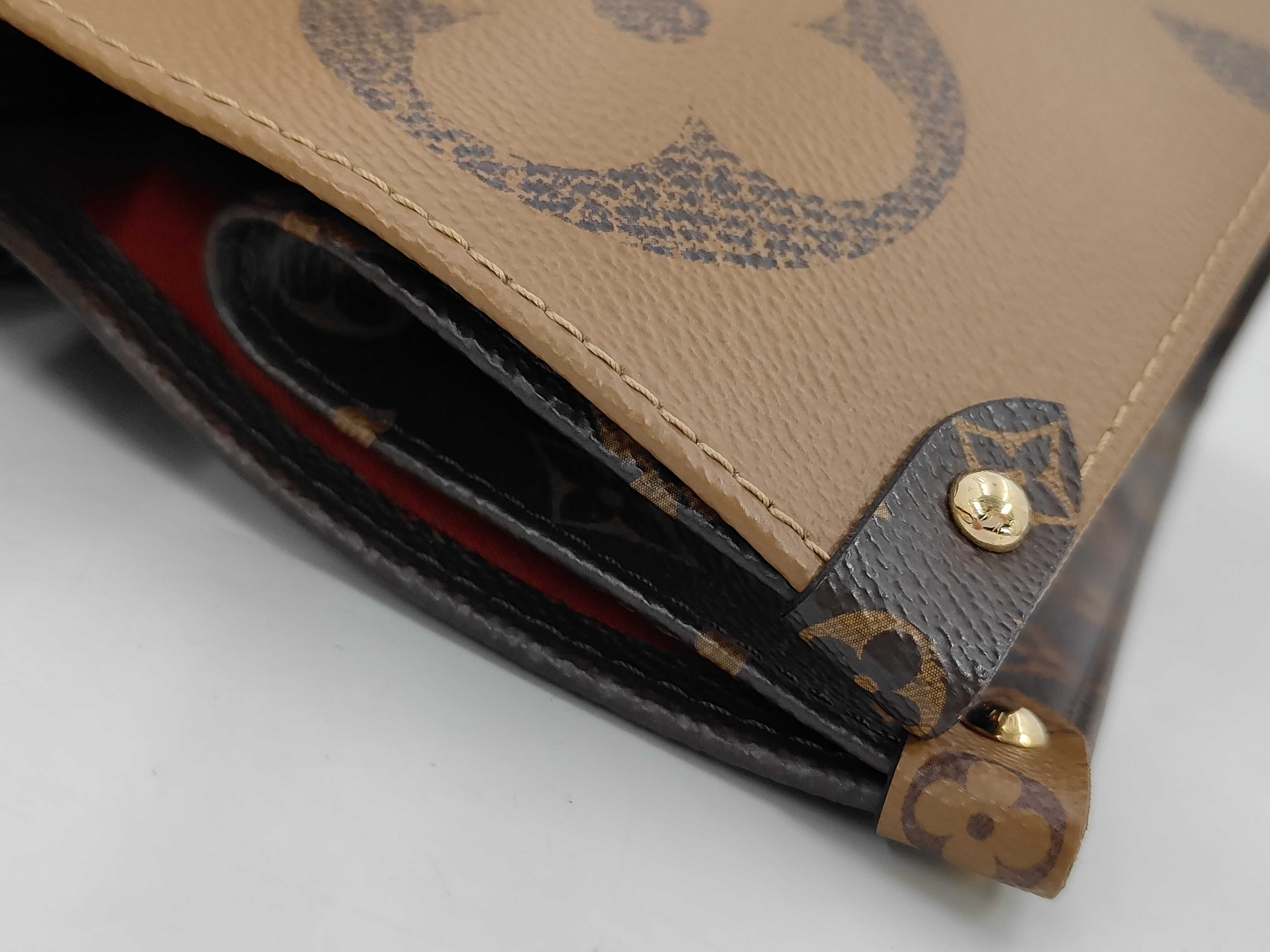 OnTheGo handbag, Monogram tote bag — view 10