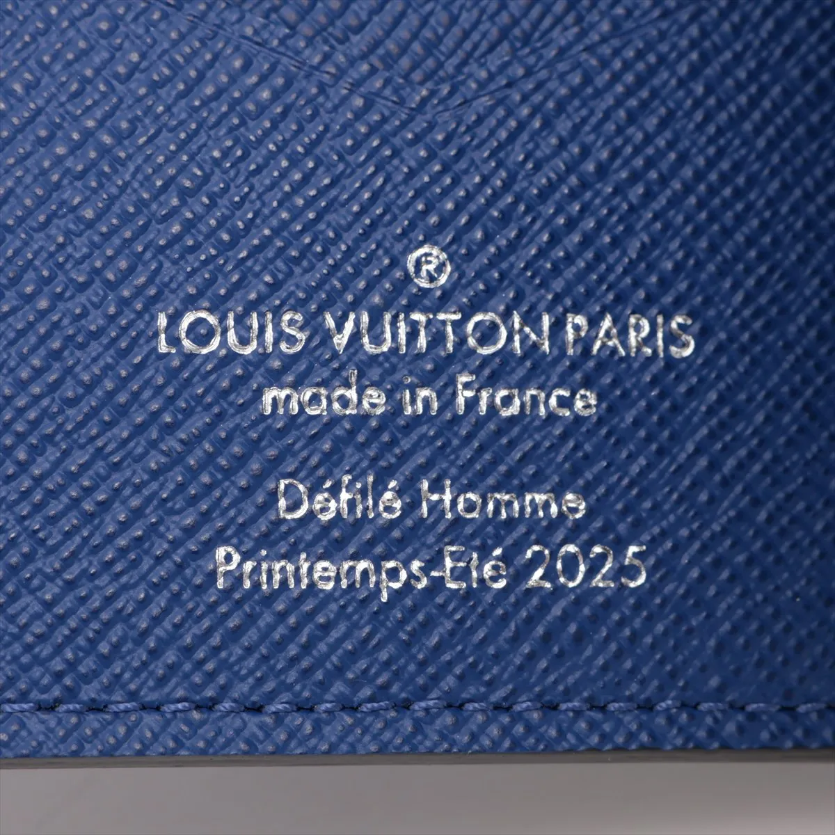 Damier Heritage Couverture Passport NM N00168 Blue x Green Passport Case RFID Reactive — view 6