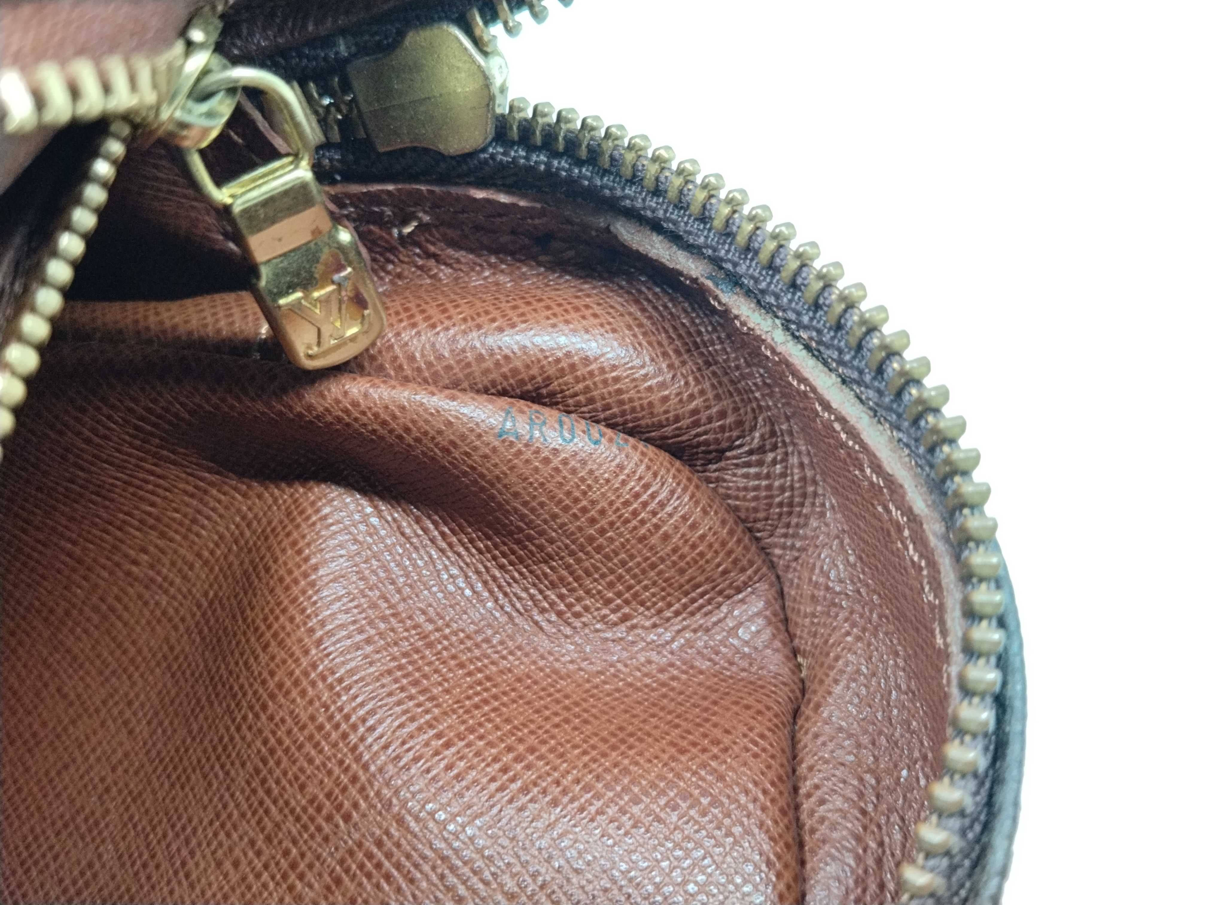 Monogram M45244 Nile Shoulder Bag (Torn) — view 13
