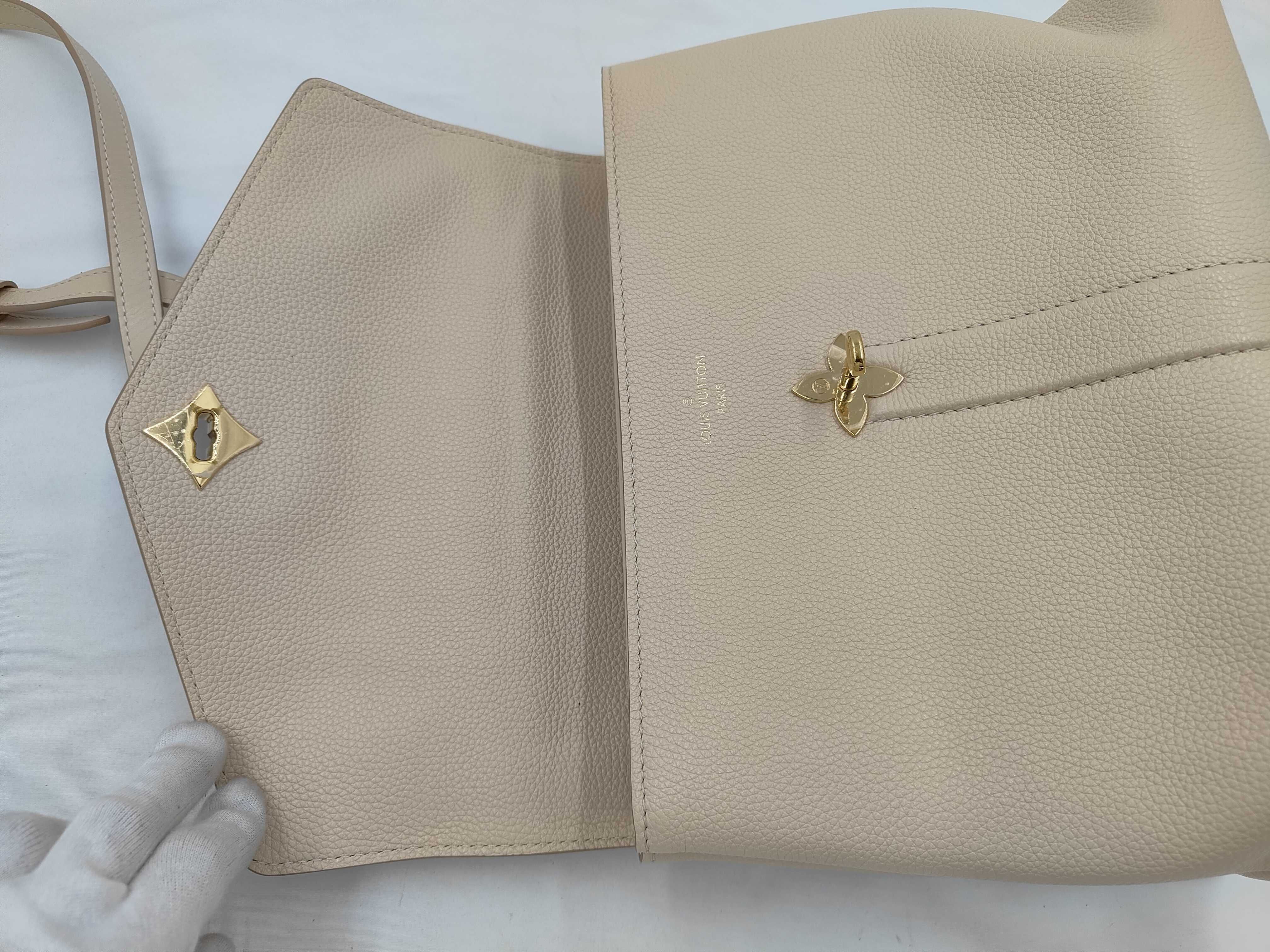 LV Logo Rose des Vins PM M53822 Beige Bag with Mirror — view 10