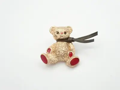 Bear brooch, gold, GP, box