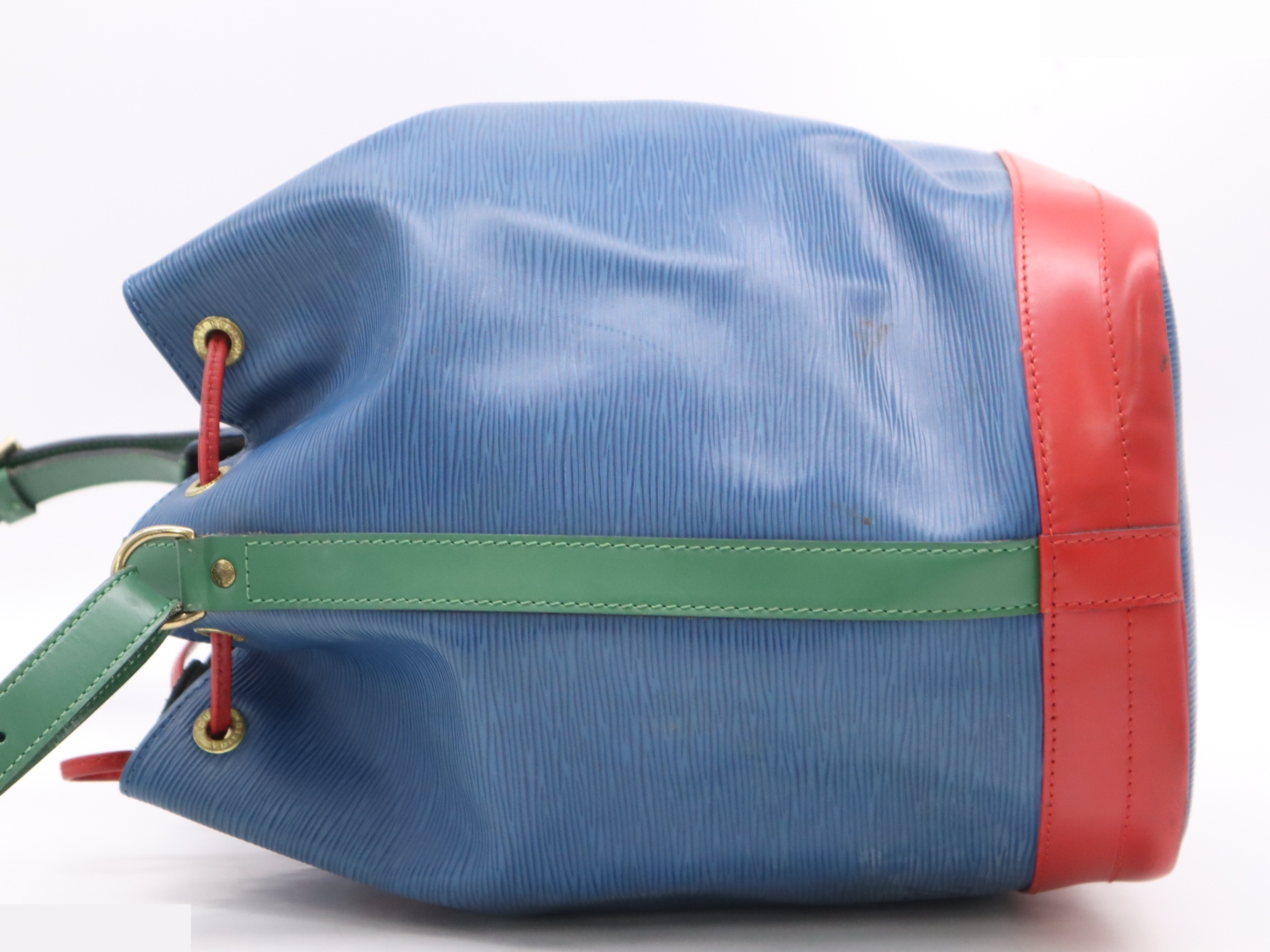Noe Toledo Blue Castilian Red Borneo Green — view 3