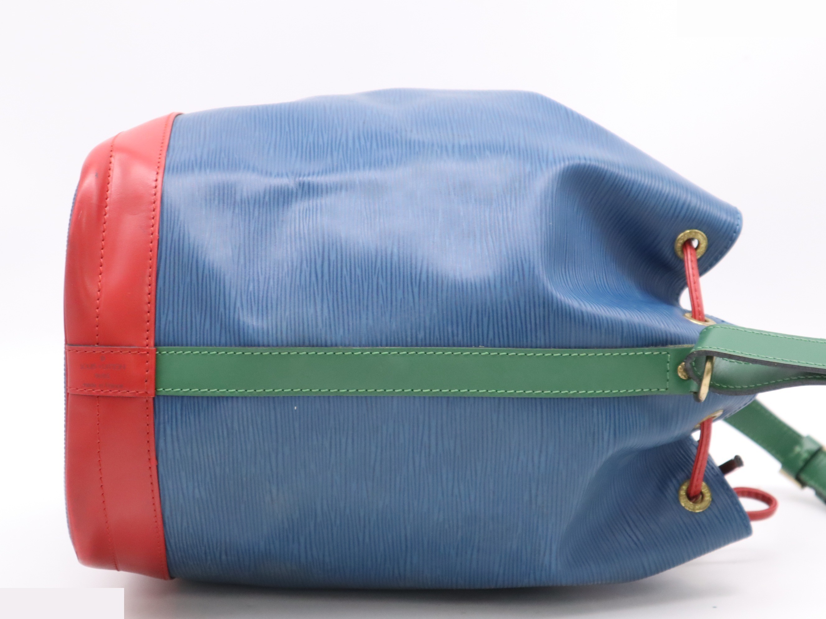 Noe Toledo Blue Castilian Red Borneo Green — view 5