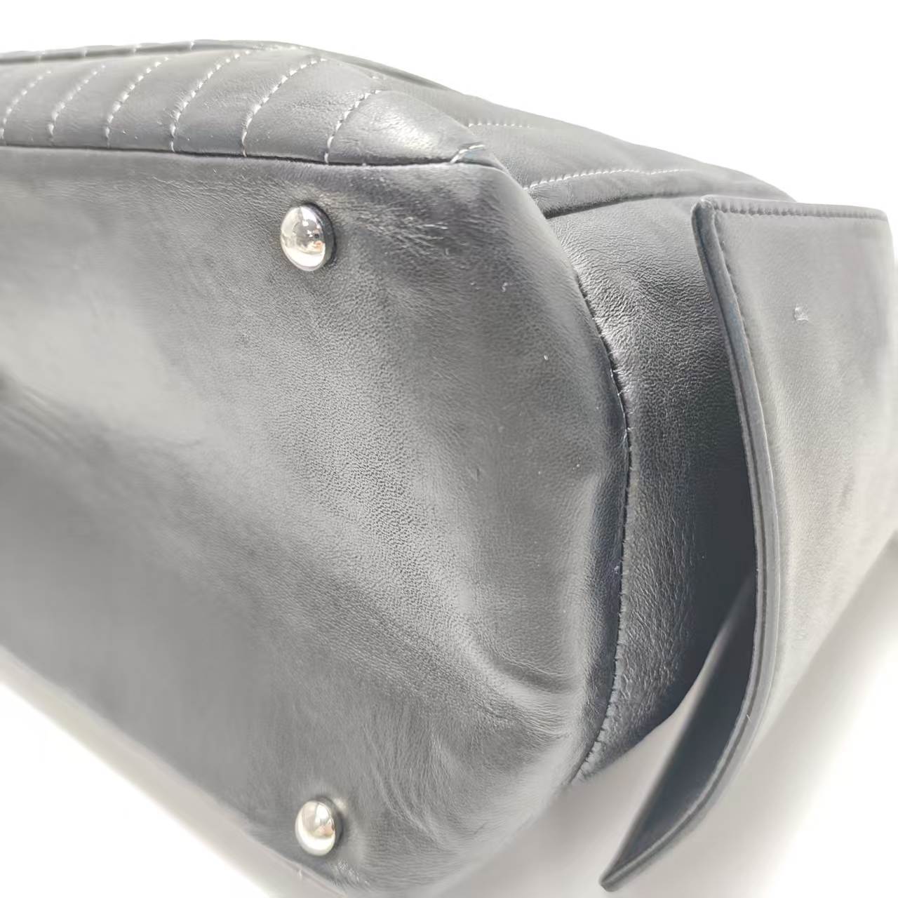 【*Shipped from: China*】CHANEL Lambskin Handbag 10425235 — view 6
