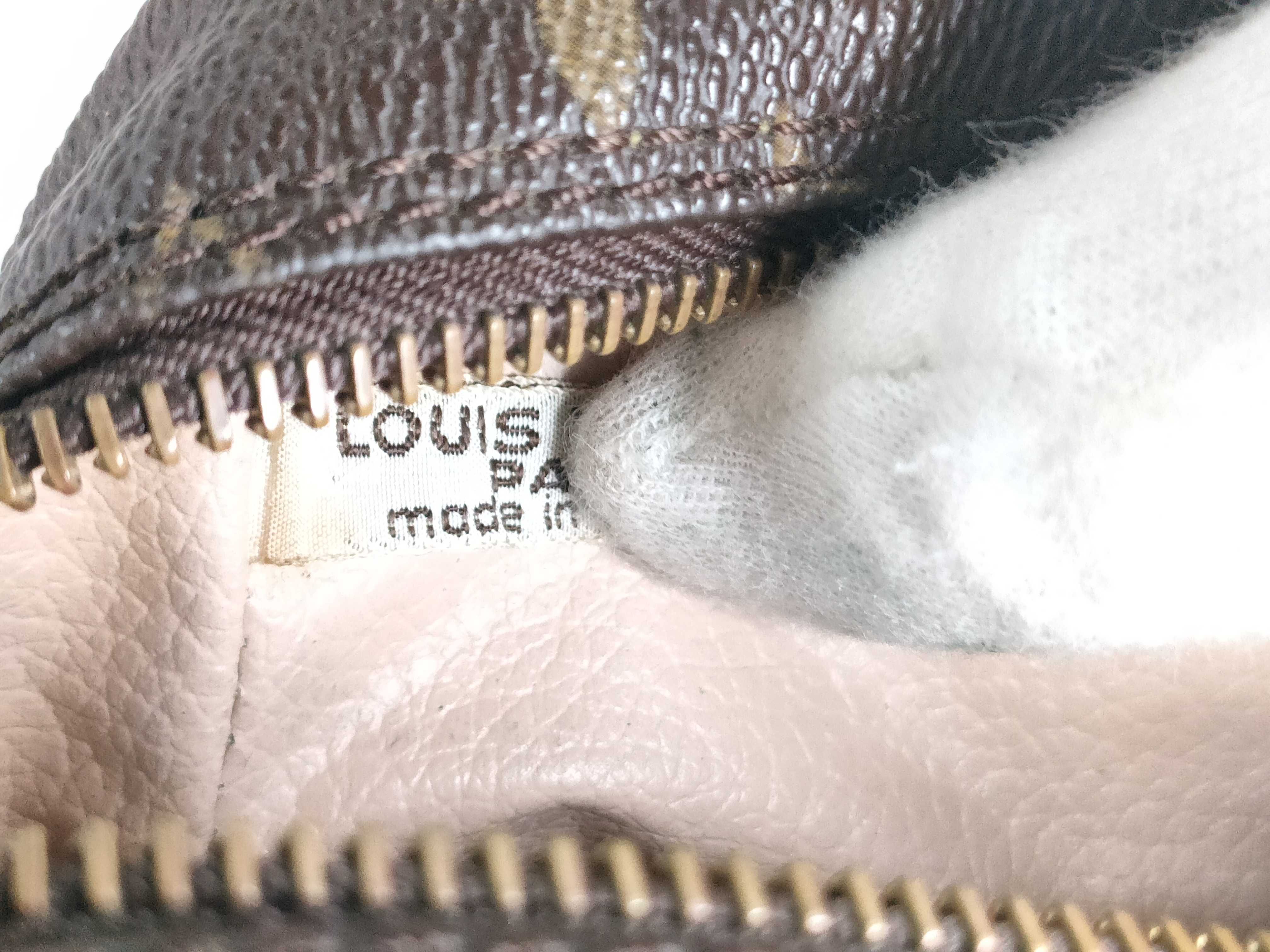Monogram Louis Vuitton Troussard Toilette 23 Monogram Pouch — view 11