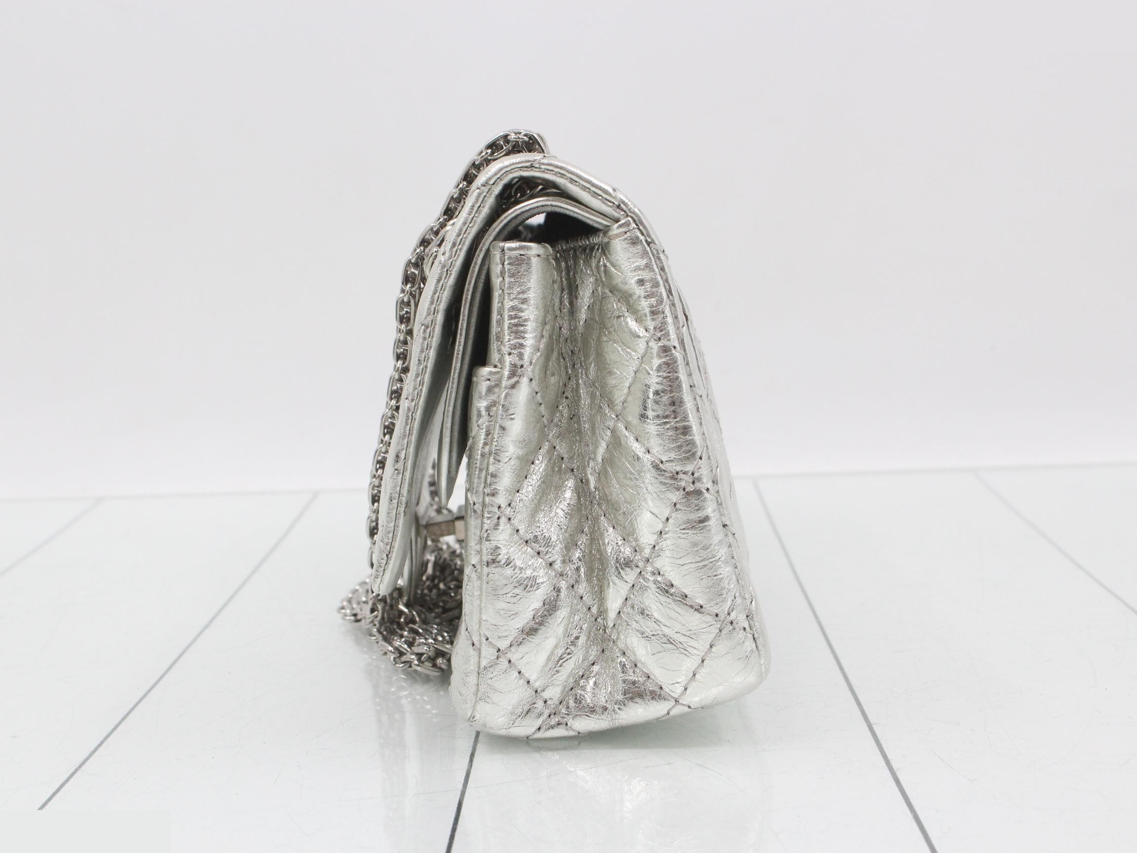 2.55 / Matelassé Shoulder Bag — view 3
