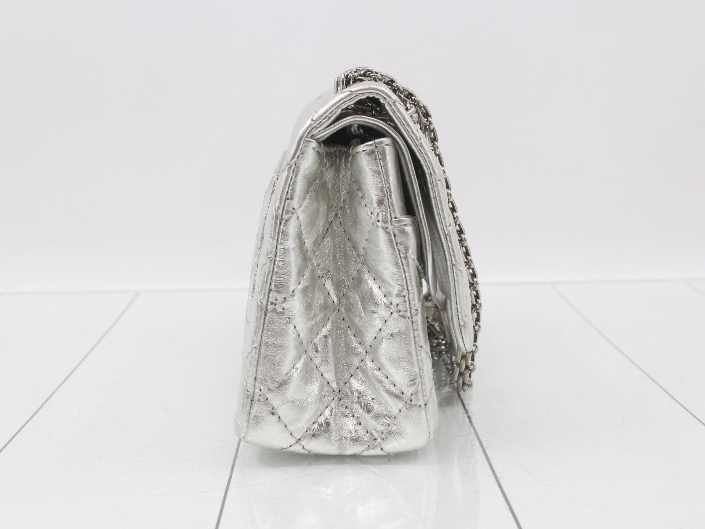 2.55 / Matelassé Shoulder Bag — view 4