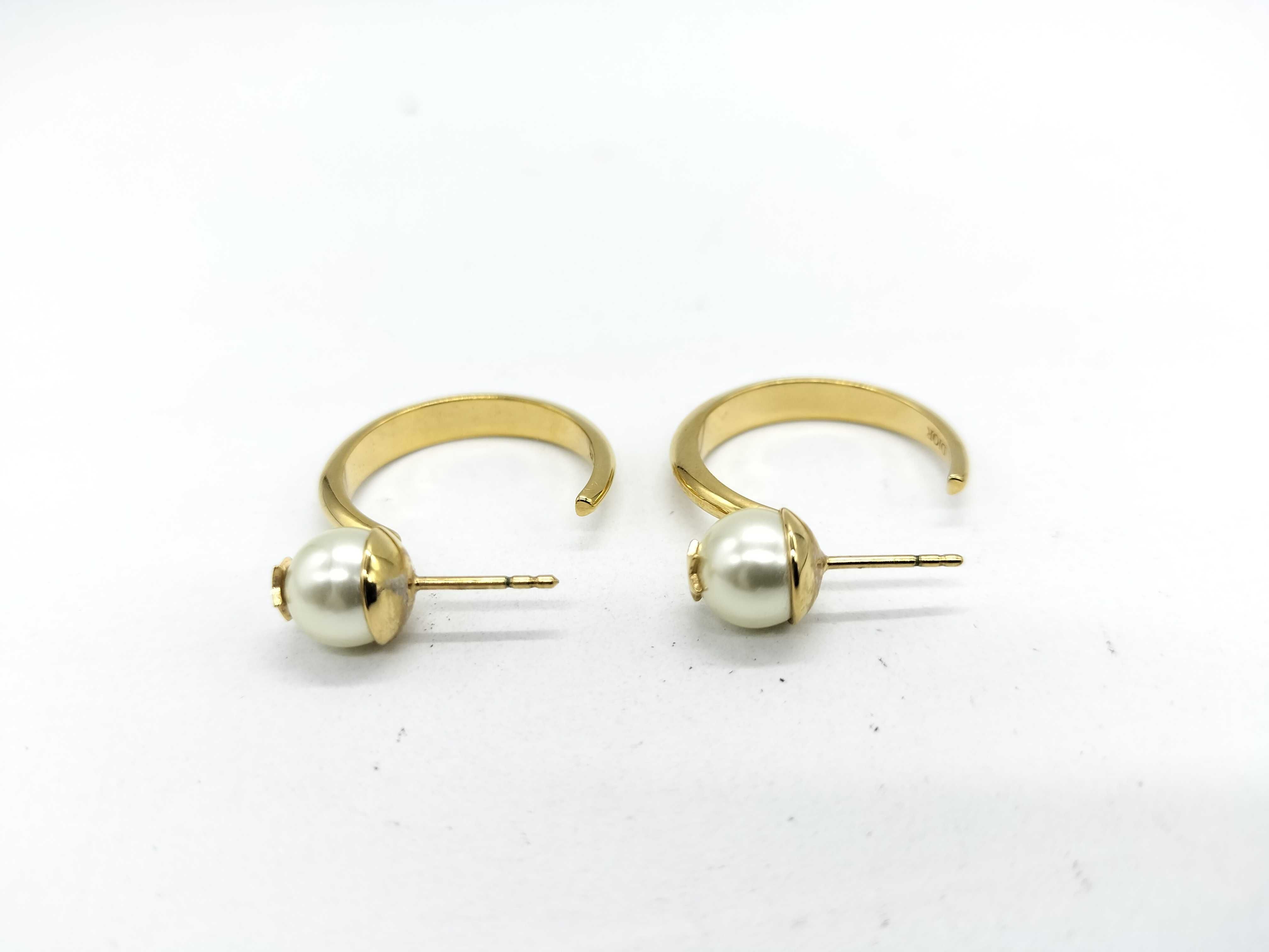 pearl earrings (one earring missing a pearl) — view 4