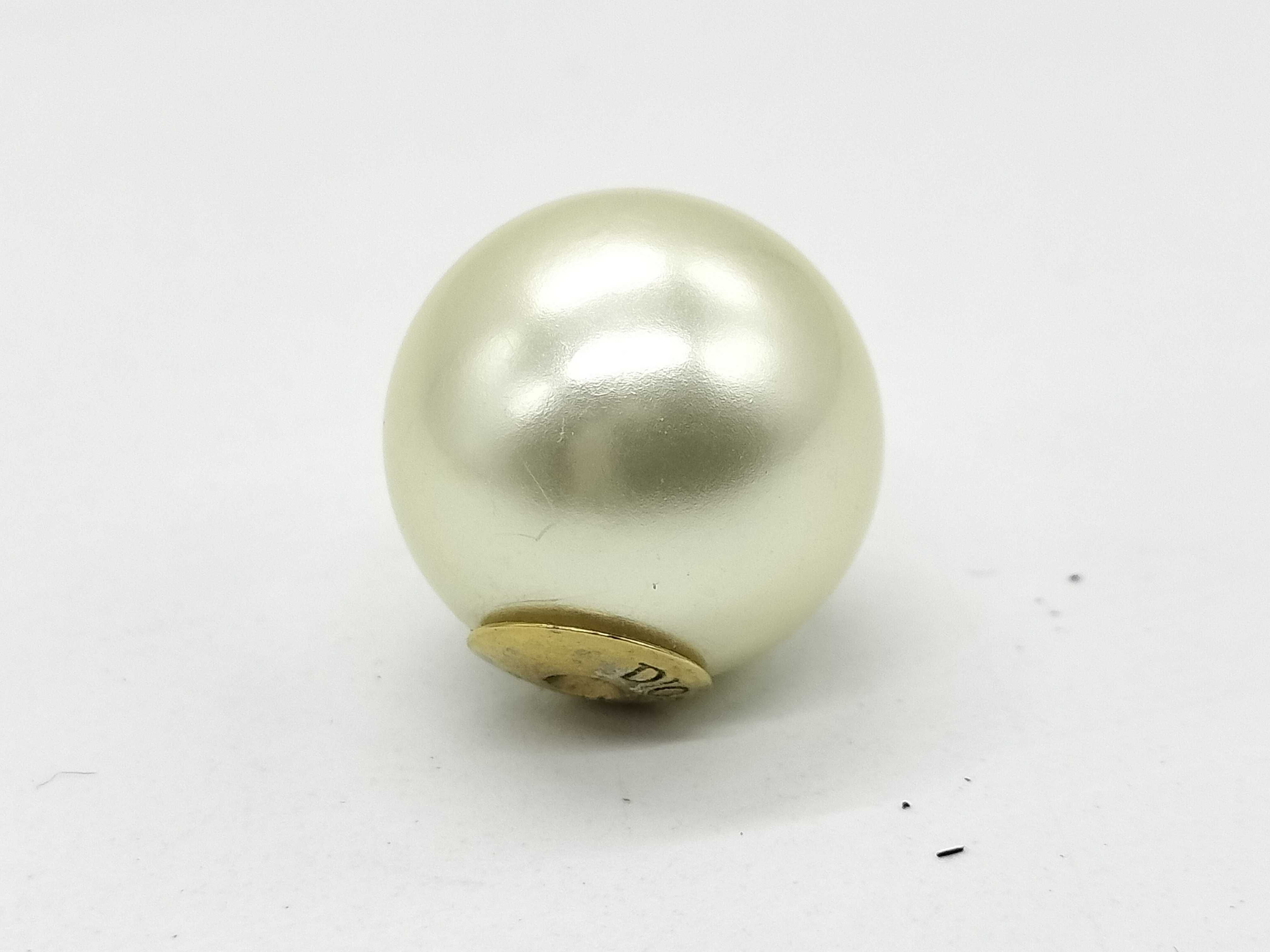 pearl earrings (one earring missing a pearl) — view 6