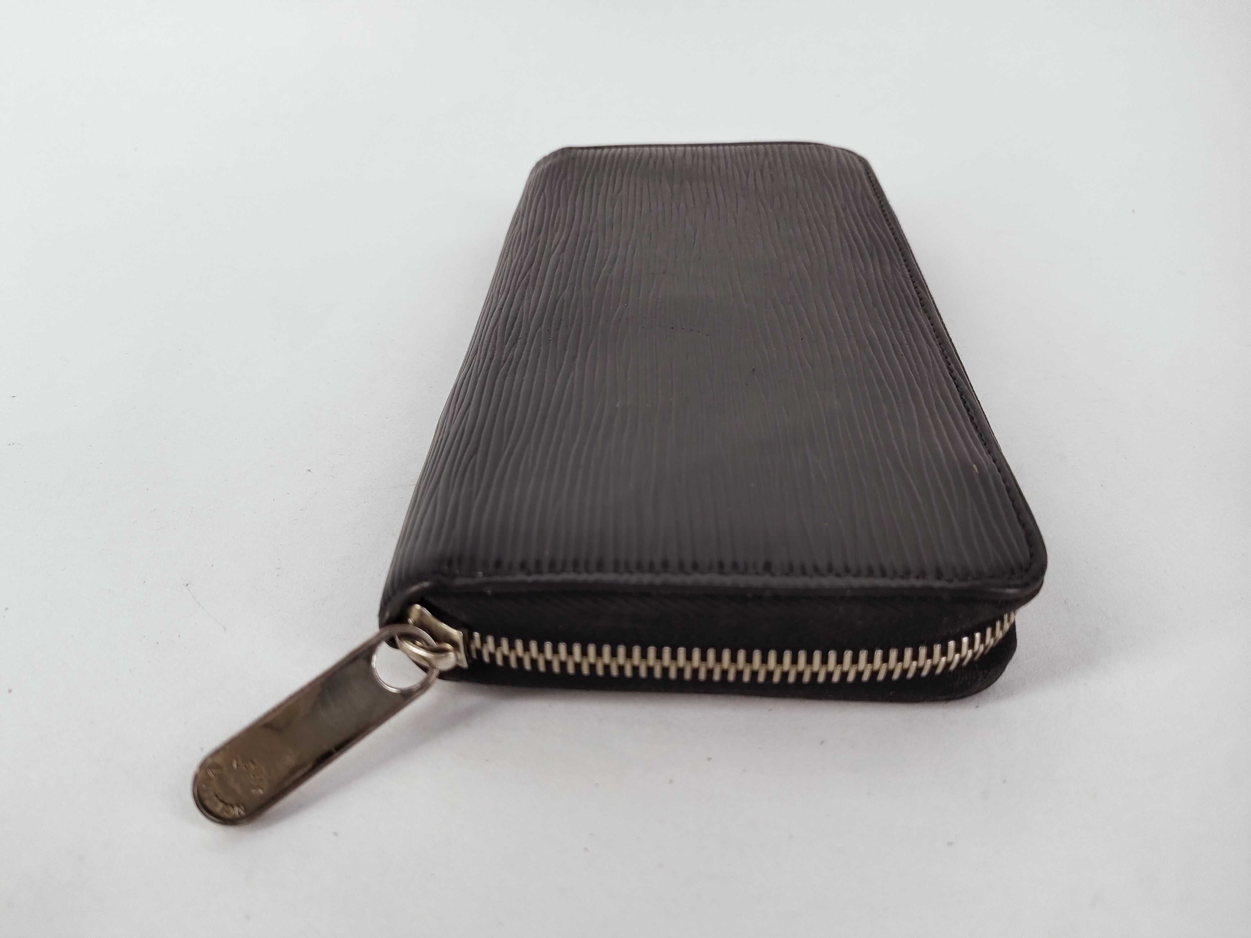 Epi Louis Vuitton Epi Zippy Wallet Long Wallet — view 6