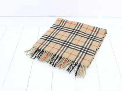 Cashmere scarves