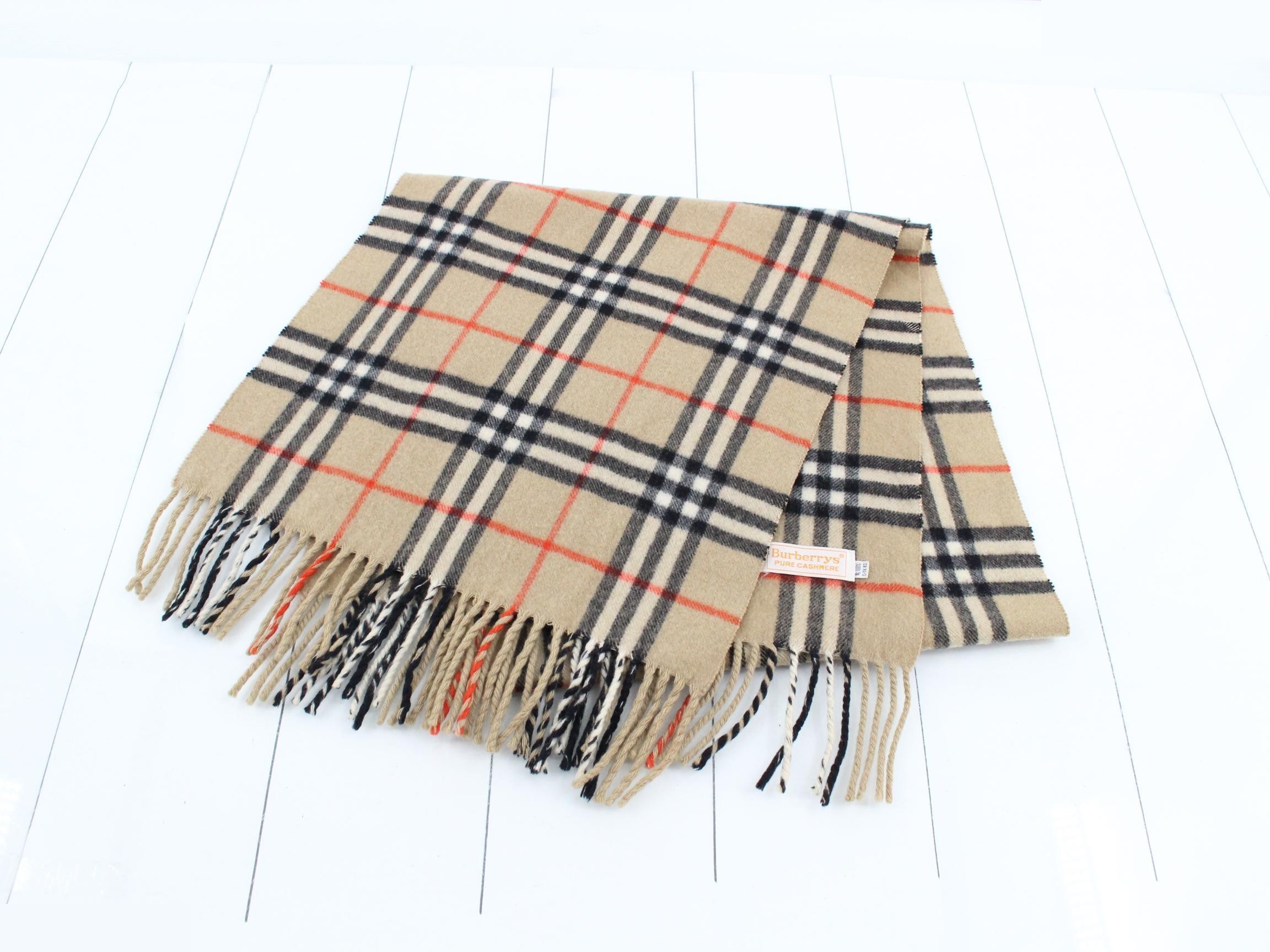 Cashmere scarves — view 2