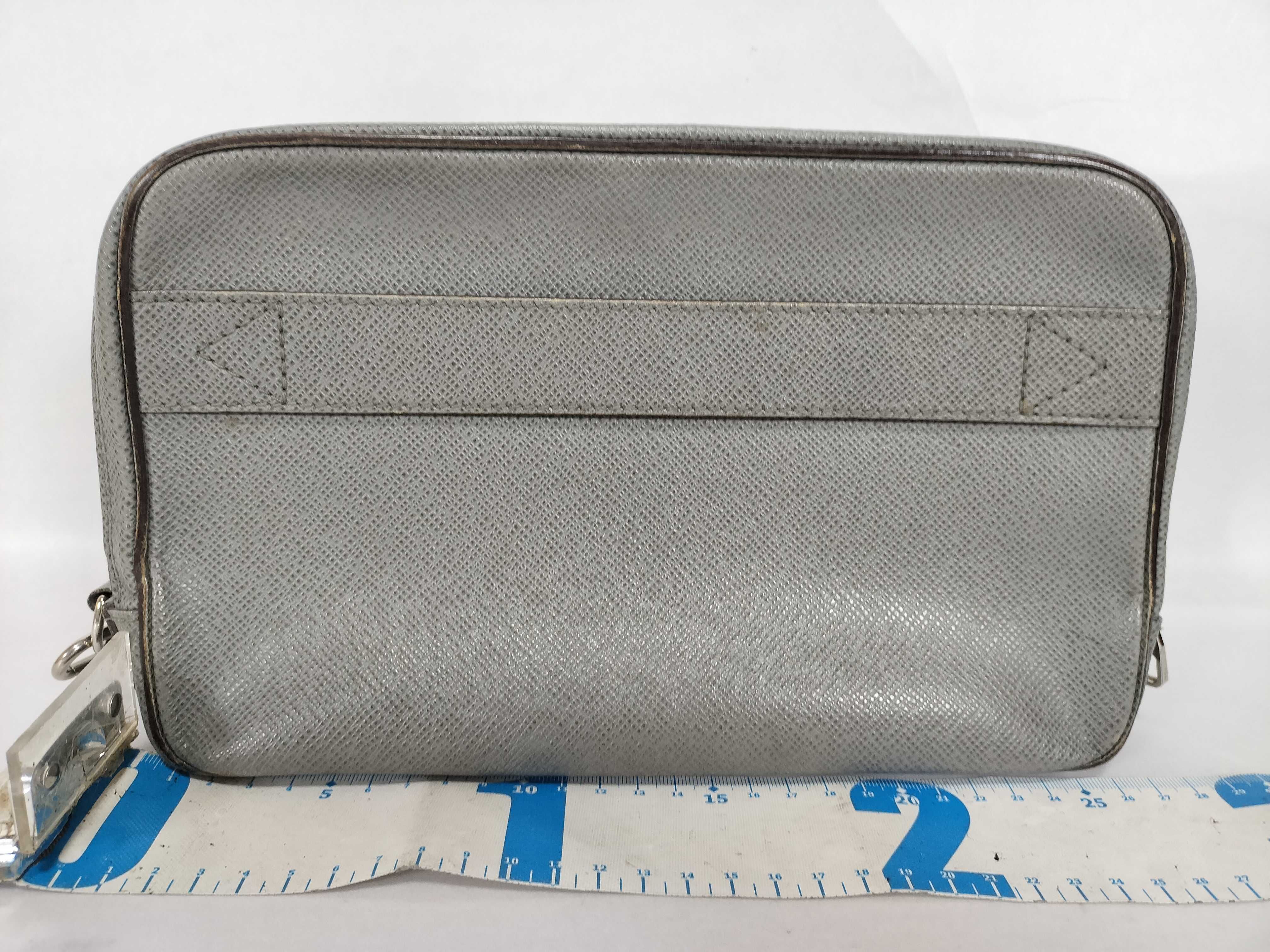 Taiga Neo Pavel Clutch Bag M32684 Clutch Bag — view 2