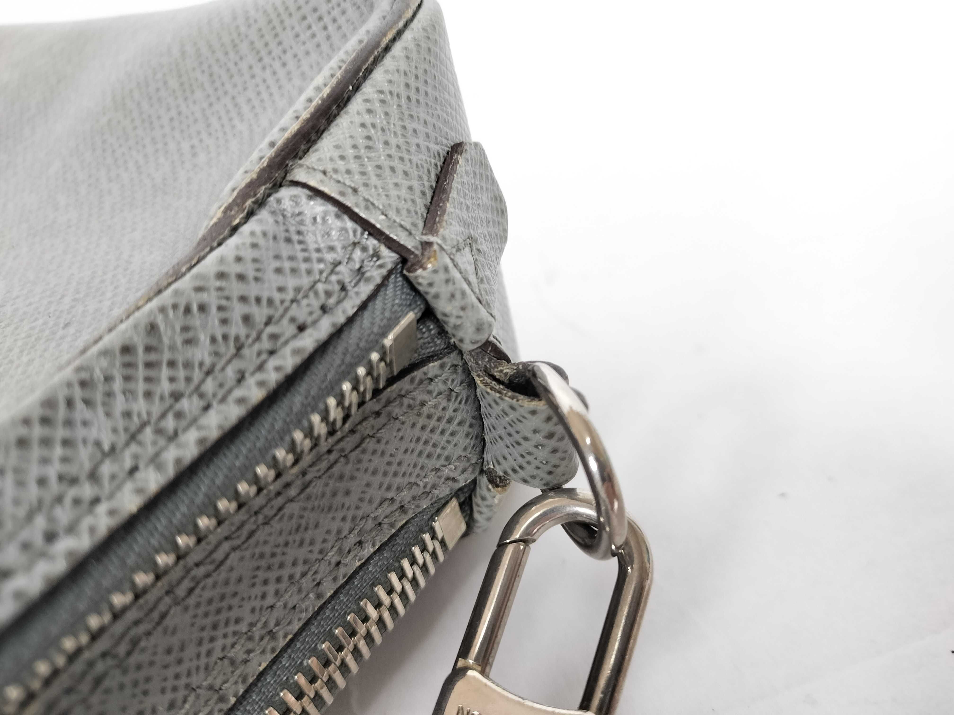 Taiga Neo Pavel Clutch Bag M32684 Clutch Bag — view 5