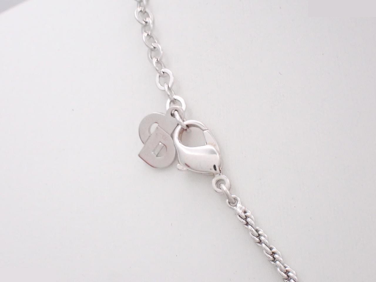 Silver necklace, chain approximately 45cm — view 2