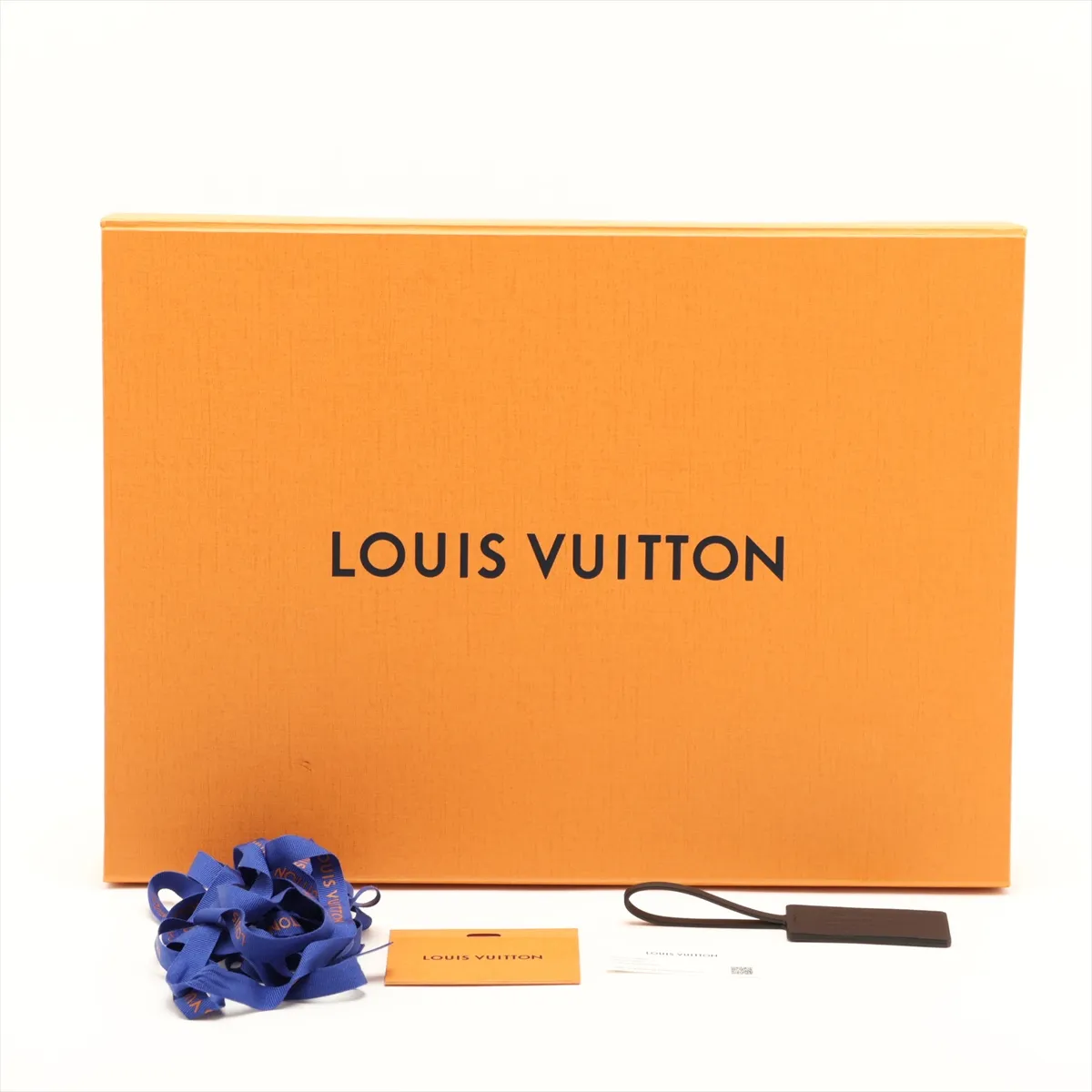 LV Aerogram Pochette iPad M69837 Black (RFID detected) — view 8