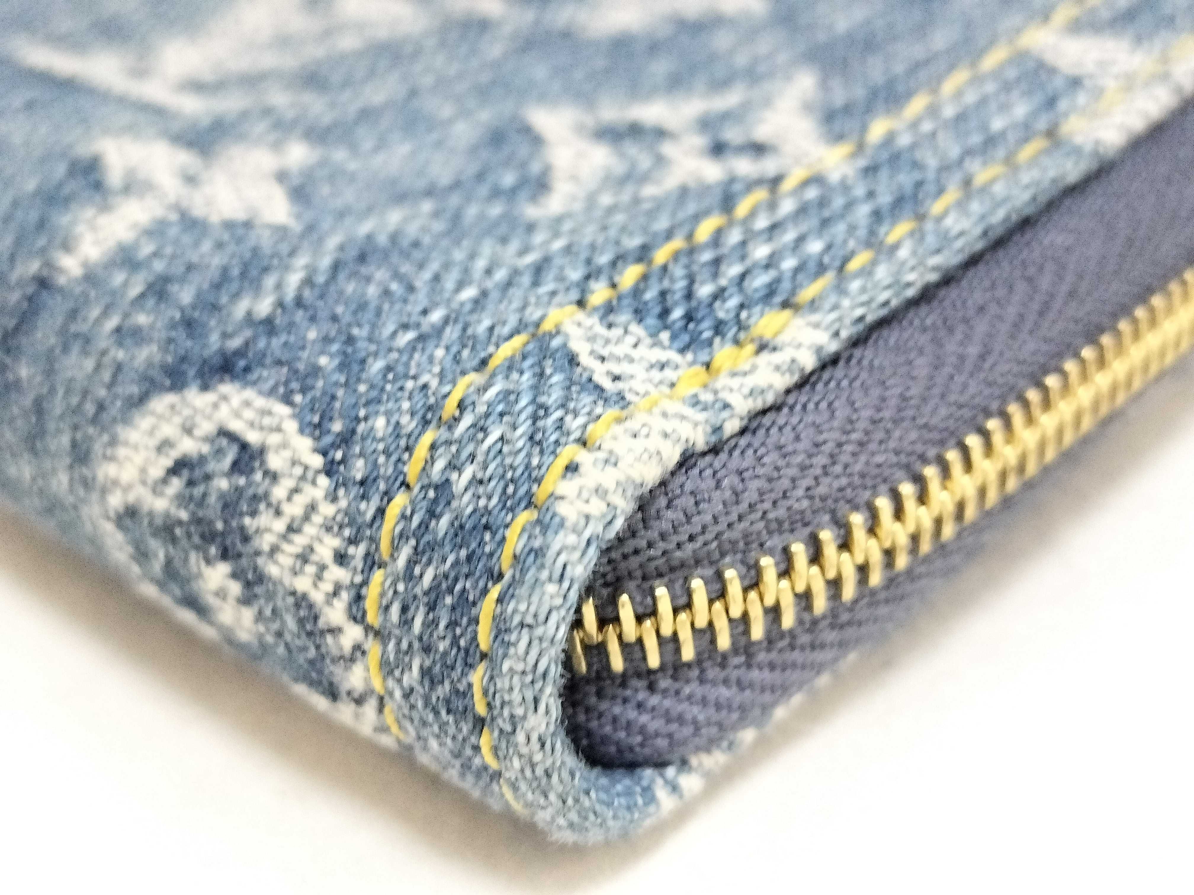 Monogram Denim M82957 Monogram Denim Zippy Coin Purse Wallet — view 4