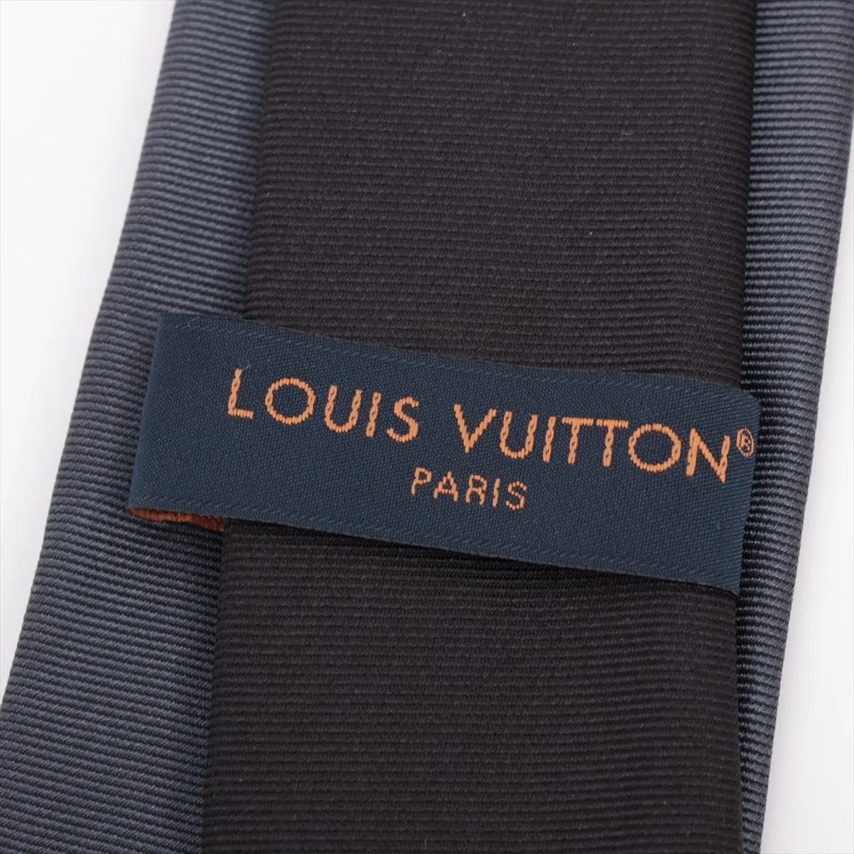 MR3233 Silk Tie, Black x Gray, with some wear, — view 3