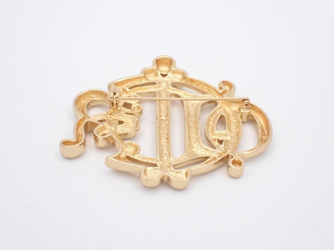 Logo, Precious Metals, Brooches — view 2