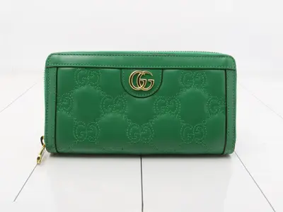 GG Matelassé GG Marmont Long Wallet, Round, Leather, Green