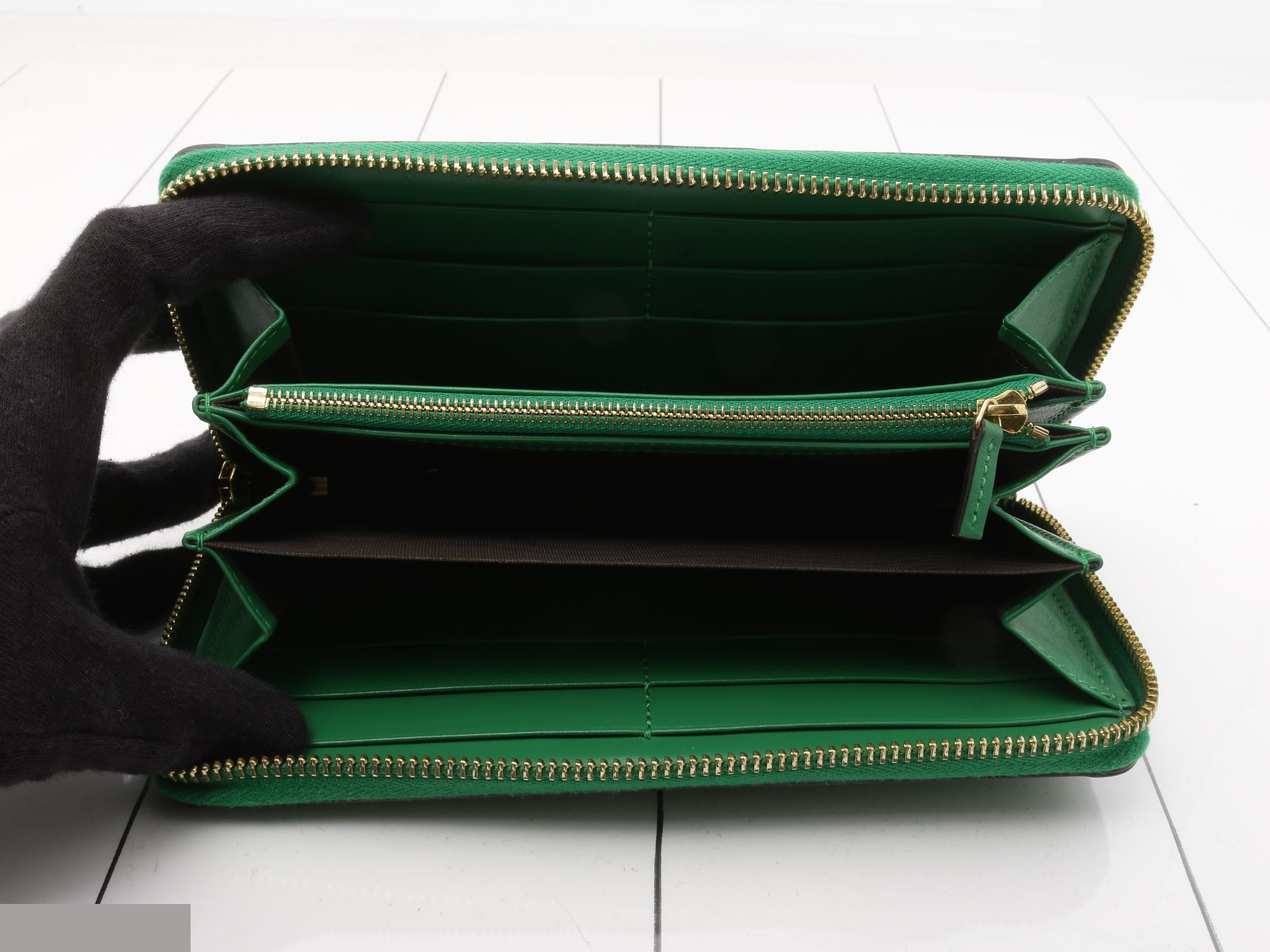 GG Matelassé GG Marmont Long Wallet, Round, Leather, Green — view 4