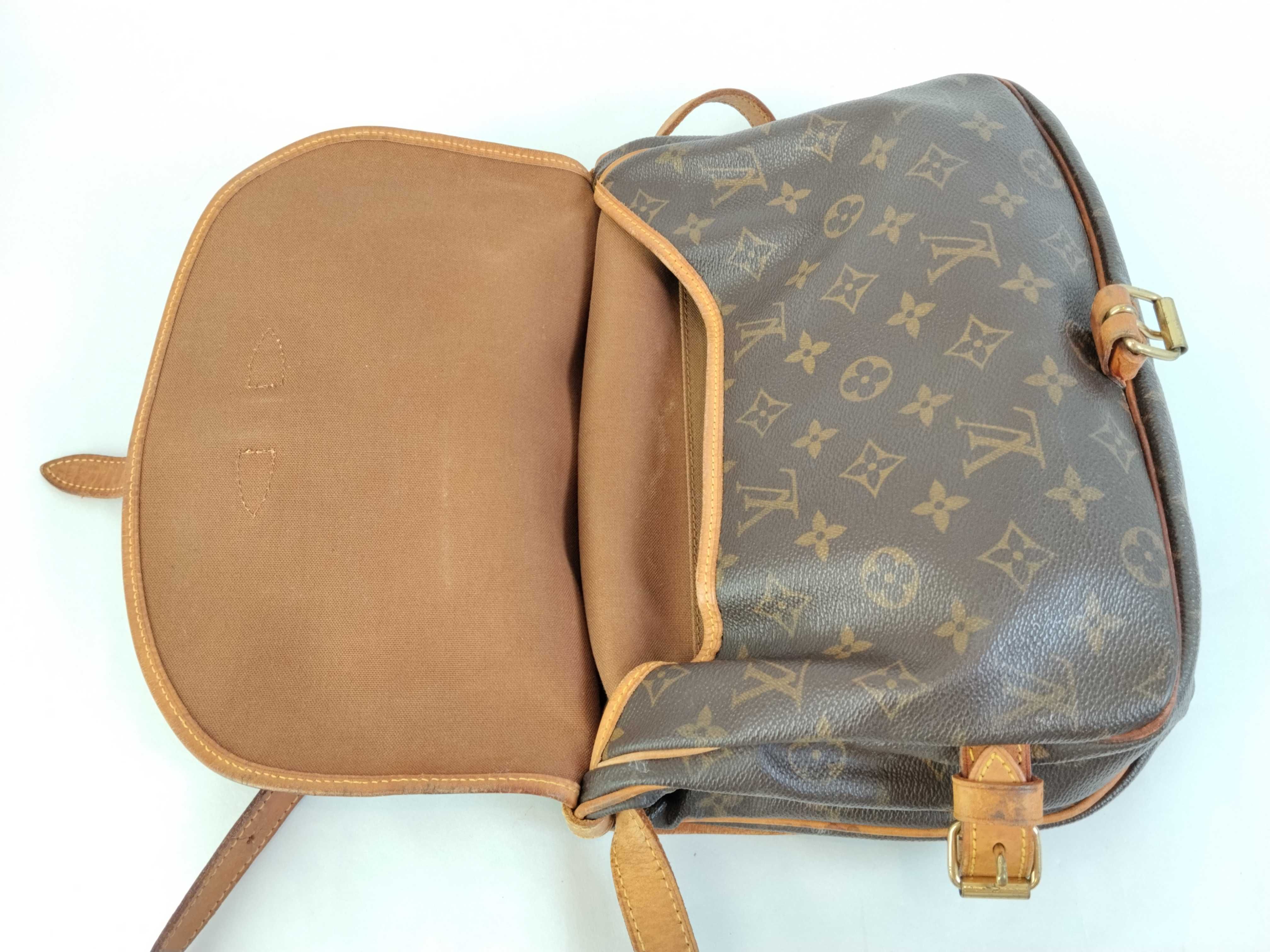 Monogram LV M42256 Monogram Saumur Shoulder Bag — view 12