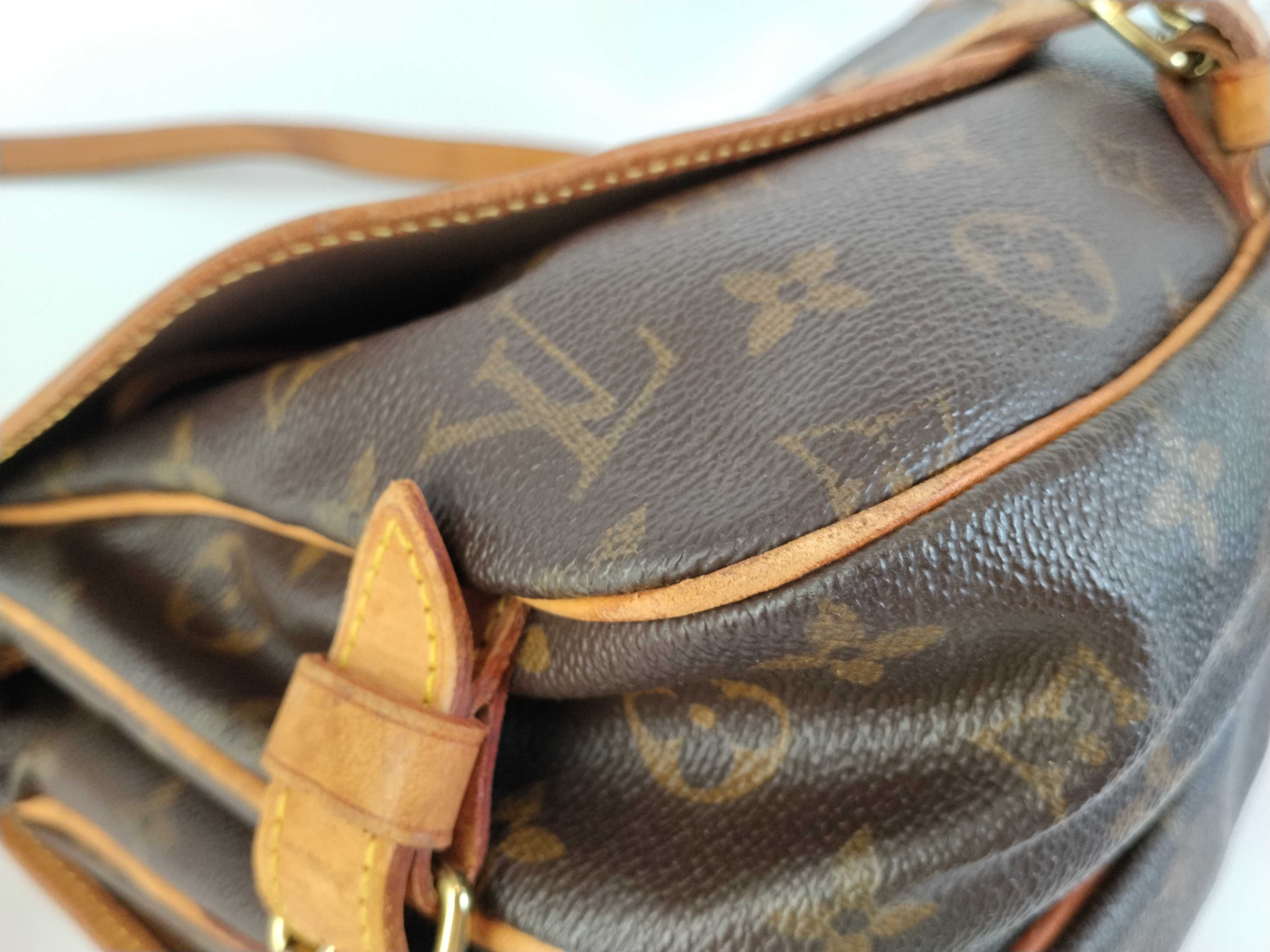 Monogram LV M42256 Monogram Saumur Shoulder Bag — view 7