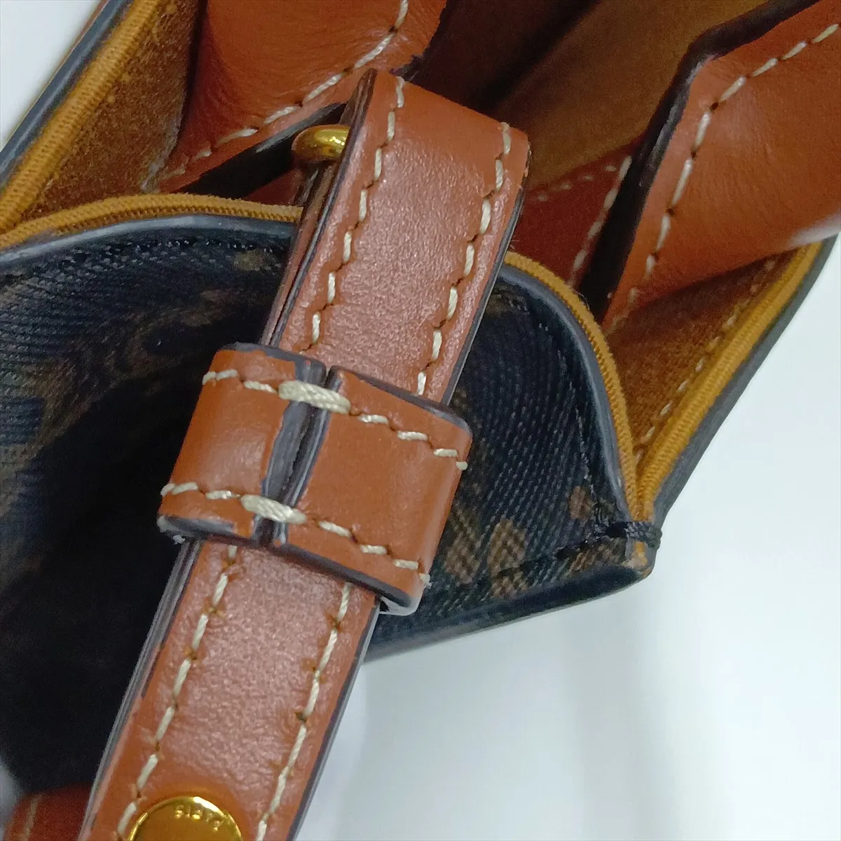 Mini Vertical Cabas PVC x Leather 2-Way Handbag Brown — view 12