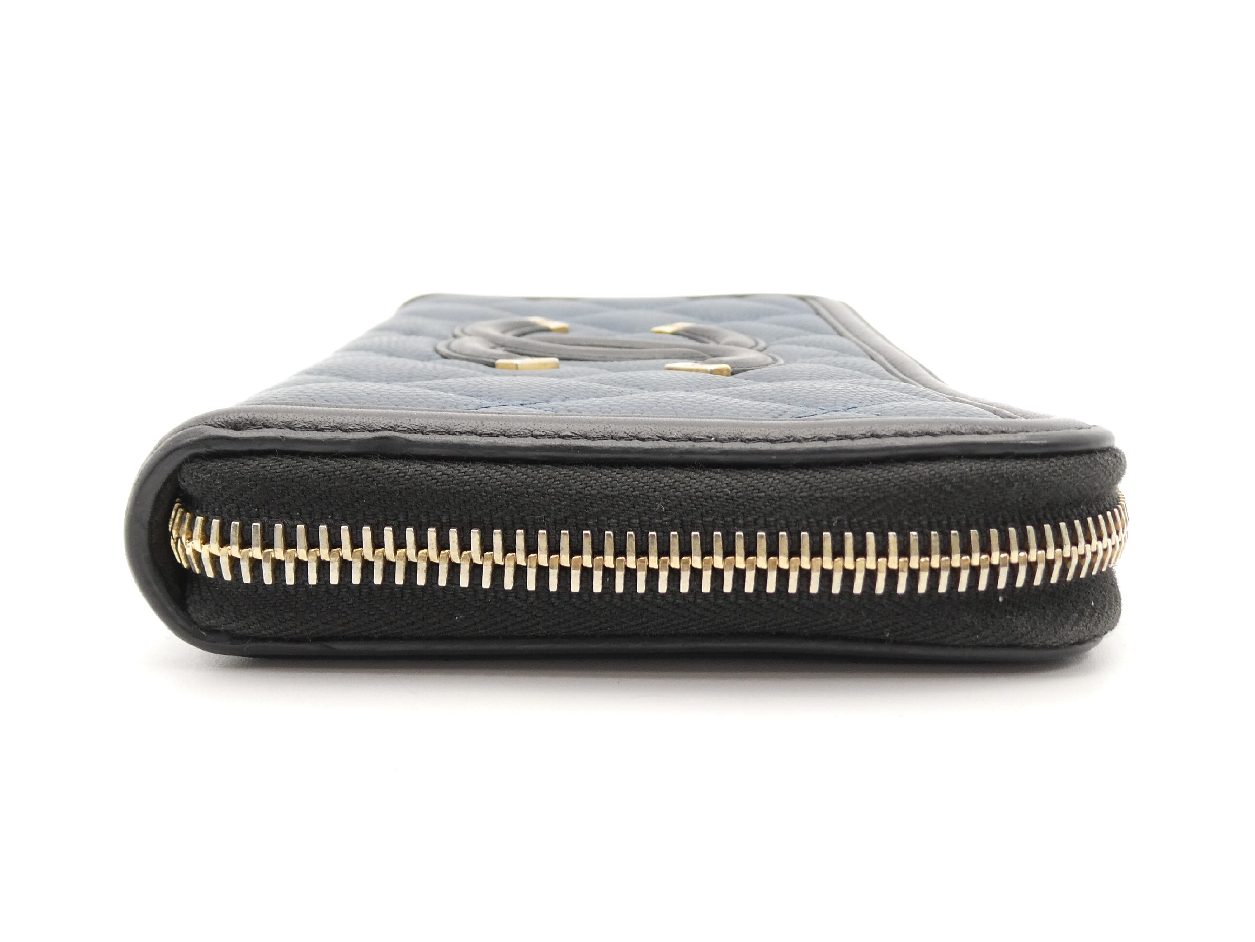 CC Filigree Matelassé Caviar Skin Wallet — view 4