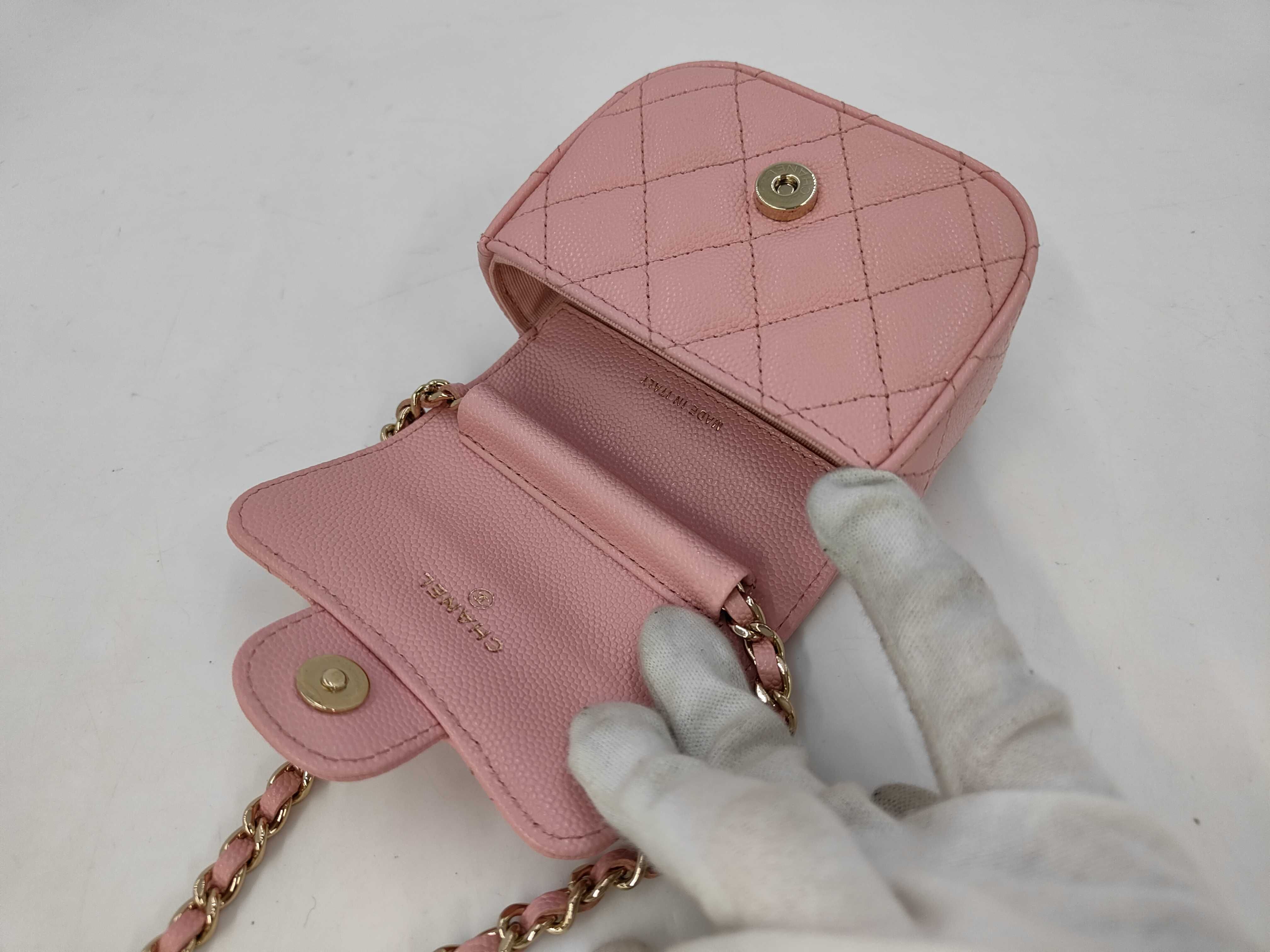 Caviar Skin Clutch Chain Pouch, Series 31, Matelassé Shoulder Bag, AP2475, Pink Shoulder Bag — view 7
