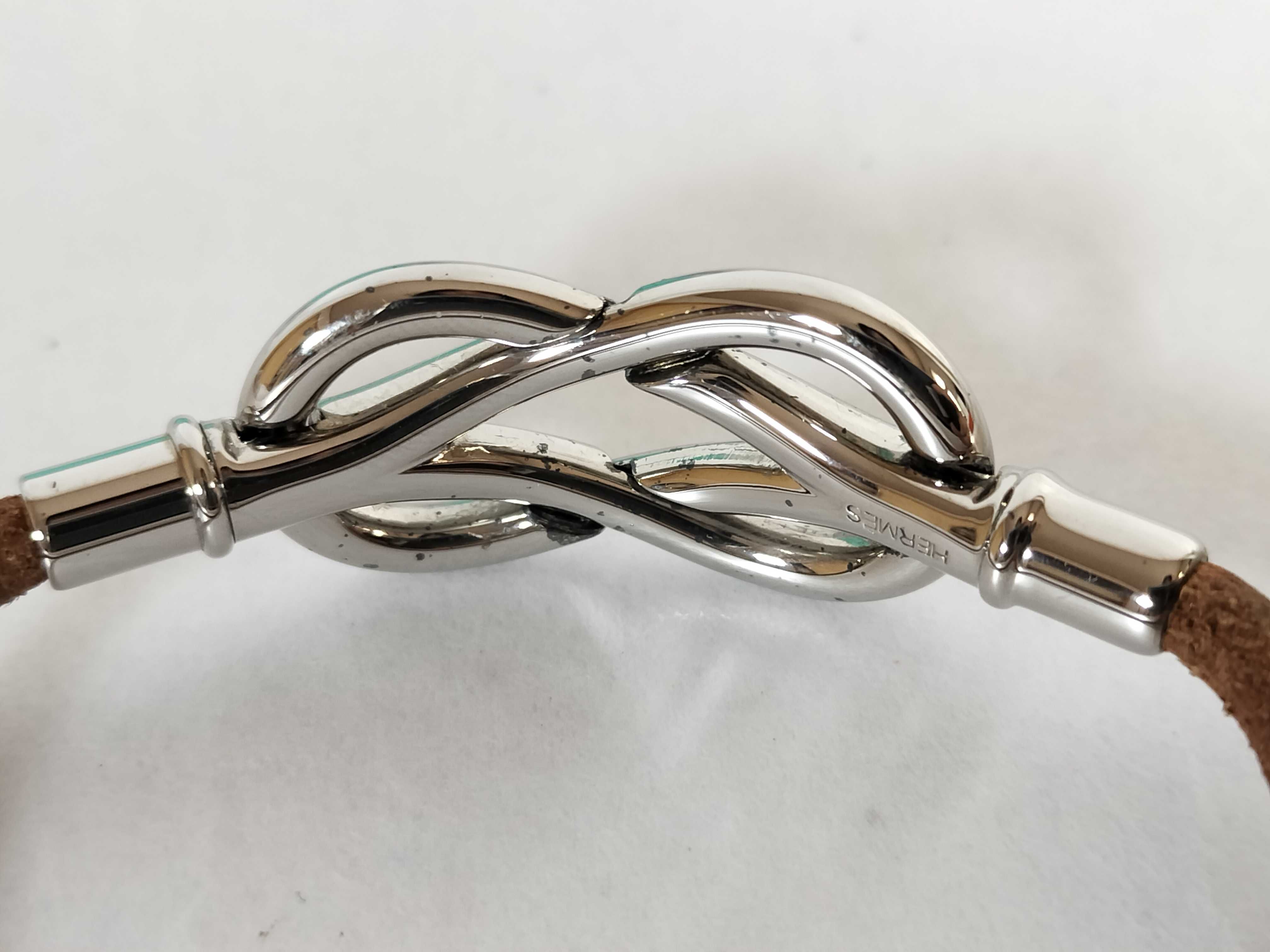 Atame Bracelet. Accessories: Box. Bracelet/Bangle. — view 3
