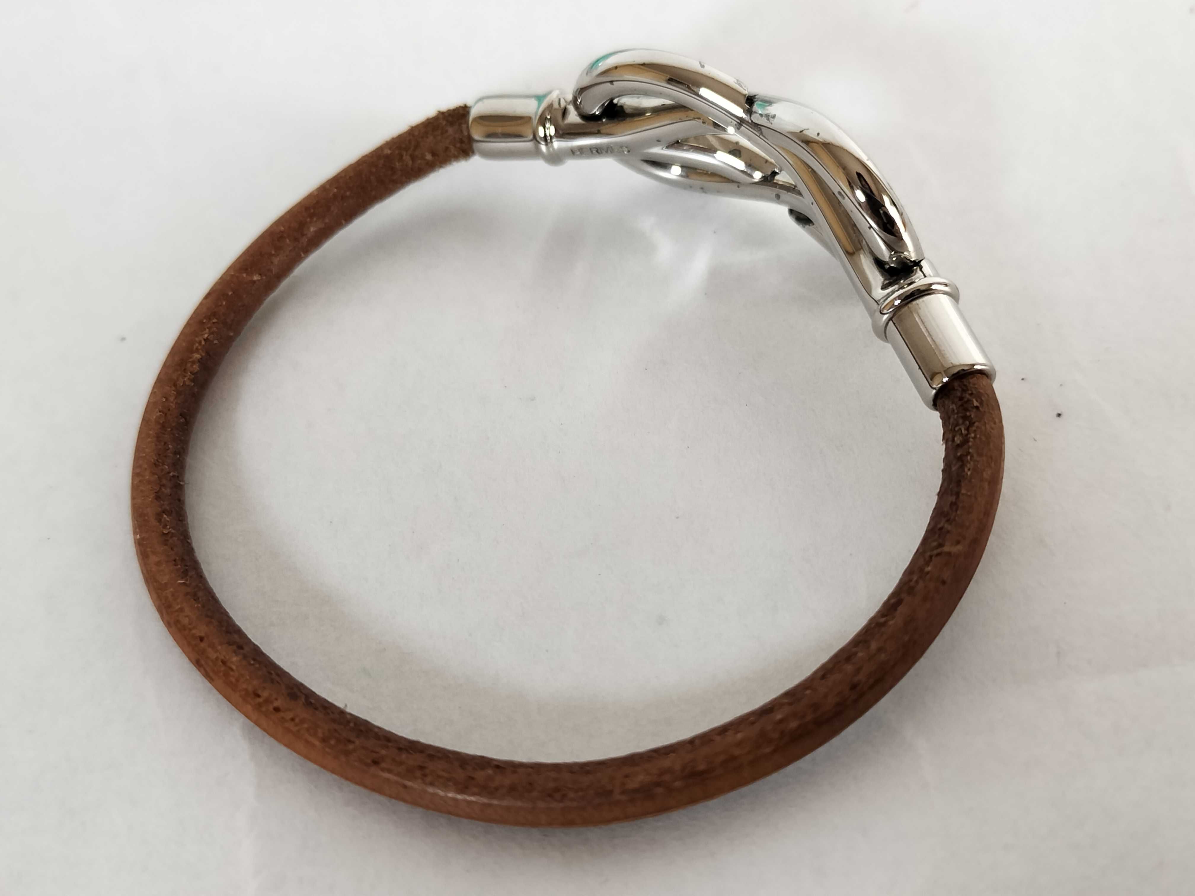 Atame Bracelet. Accessories: Box. Bracelet/Bangle. — view 5