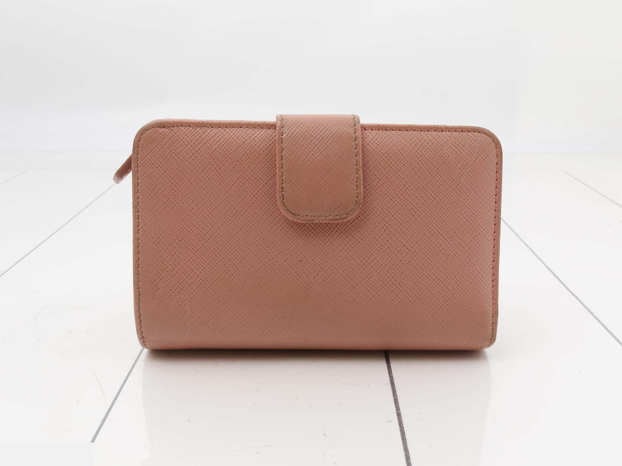 Compact wallet — view 2