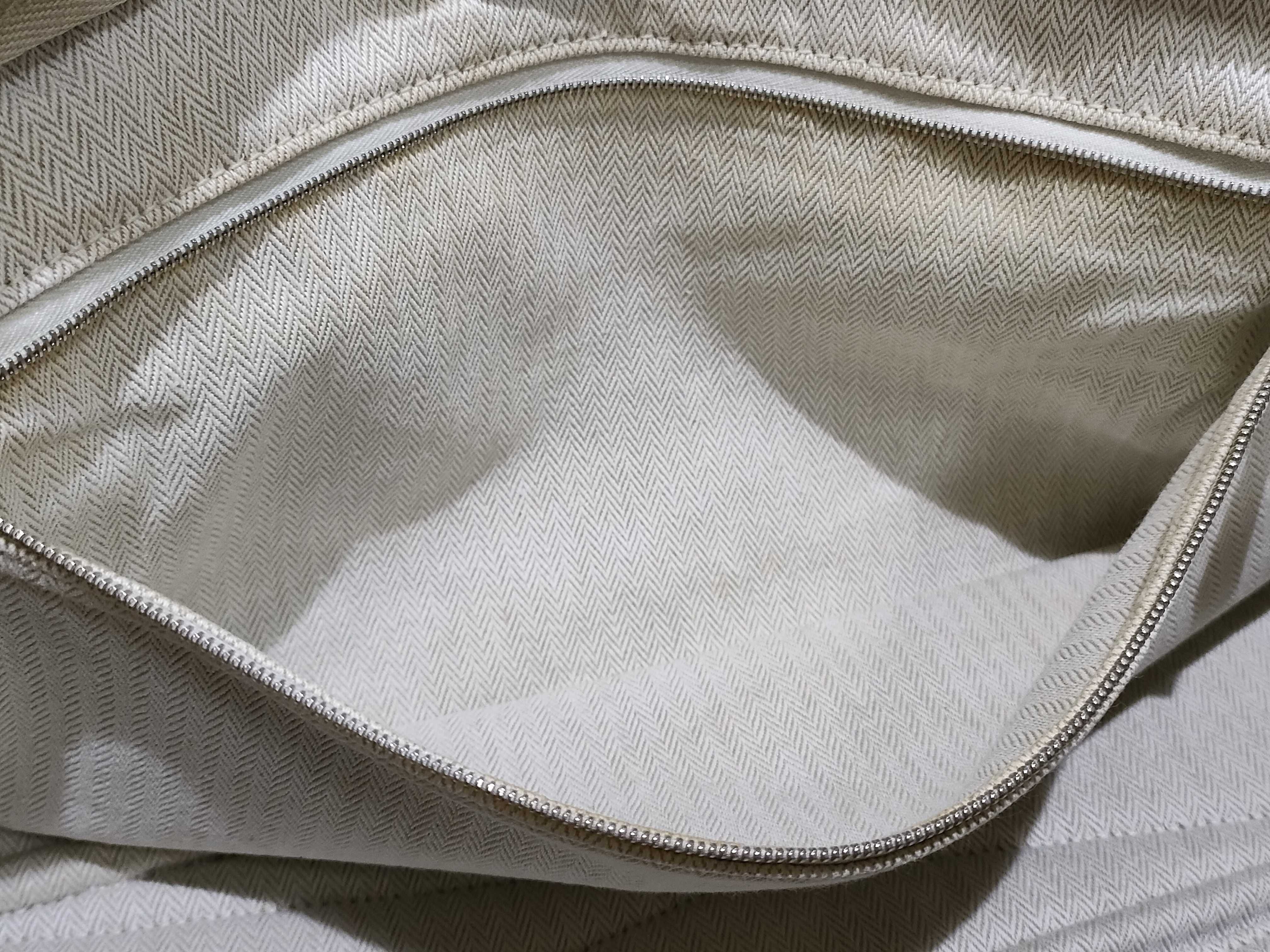 Victoria Elan 38 Taurillon Clemence Handbag O — view 10