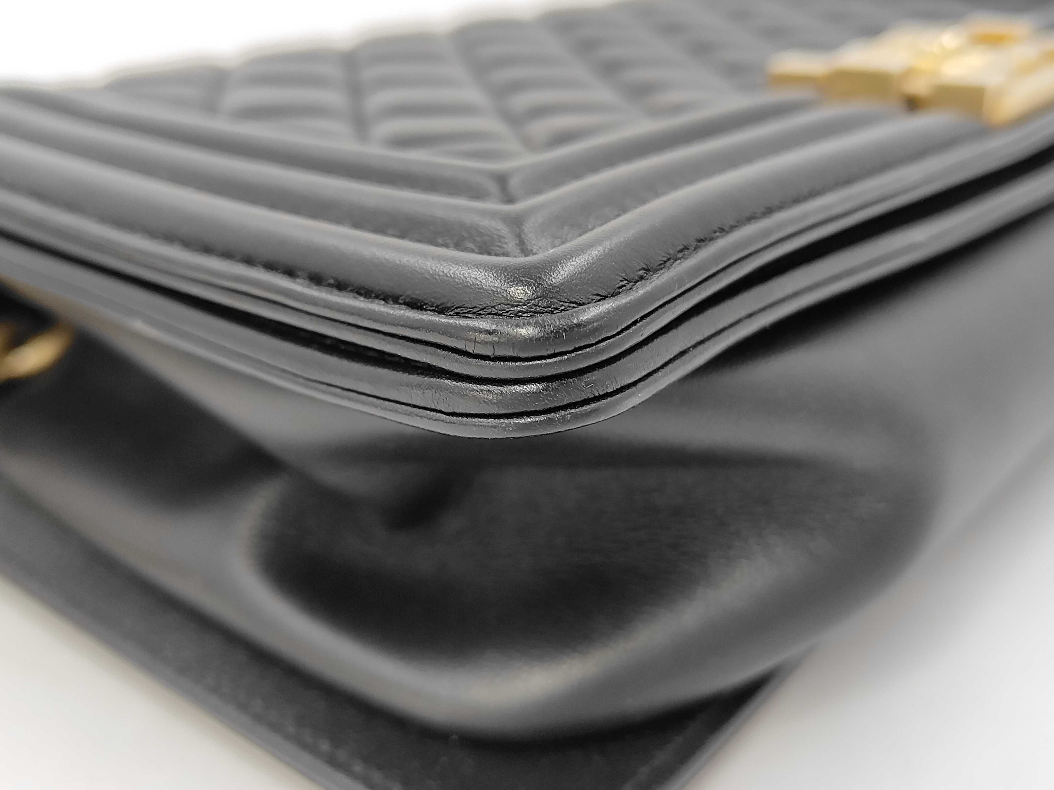 Boy Chanel Bag Shoulder Bag — view 6