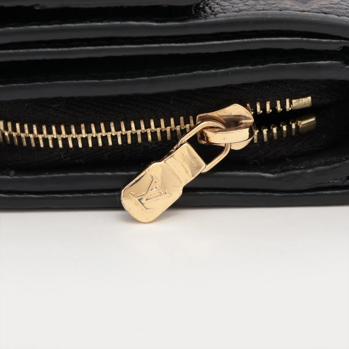 Monogram Empreinte Portefeuille Metis Compact M80880 Noir Compact Wallet RFID Reactive — view 11