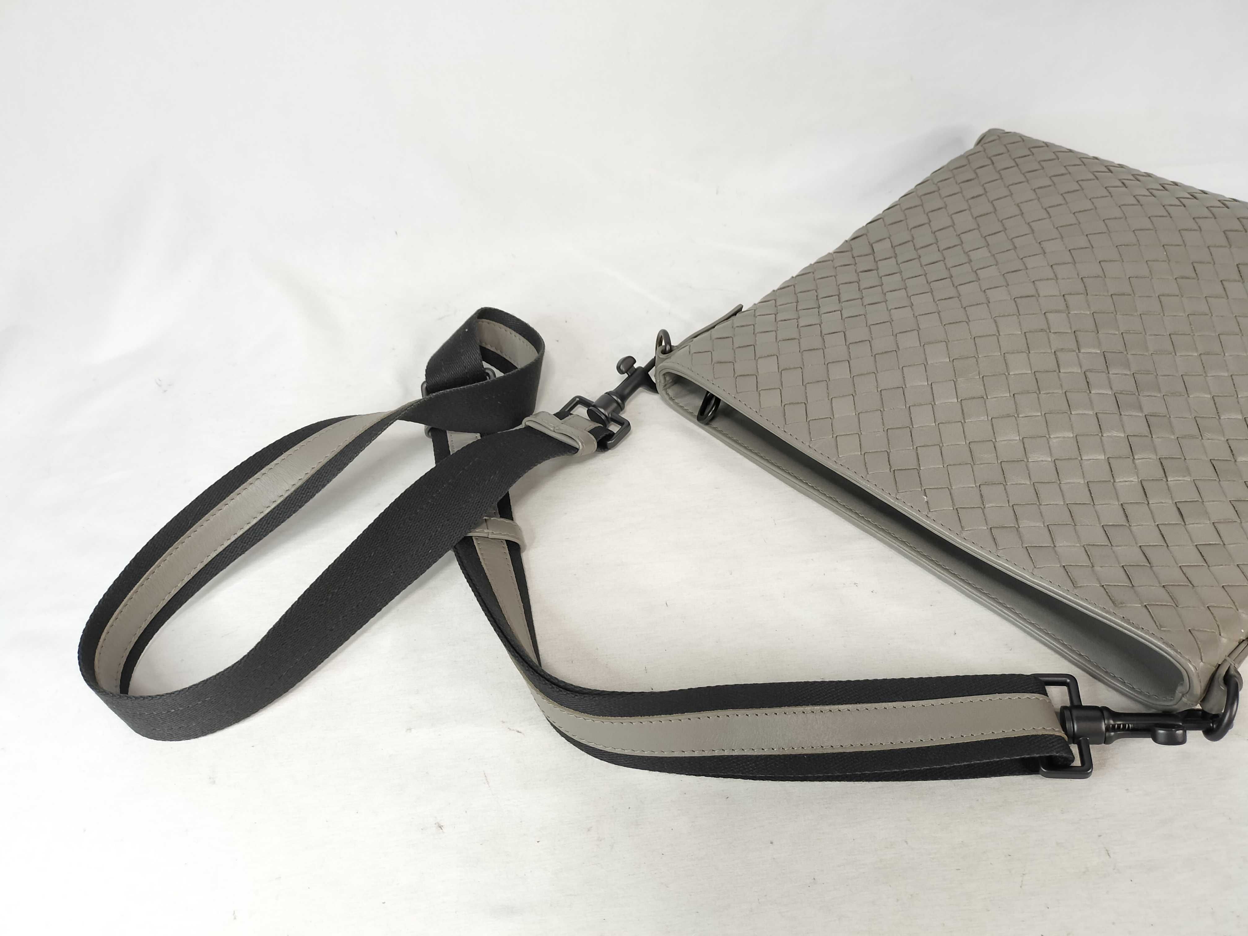 Intrecciato TH- B07554892U Leather Grey Small Flat Messenger Bag - Grade B Shoulder Bag — view 3
