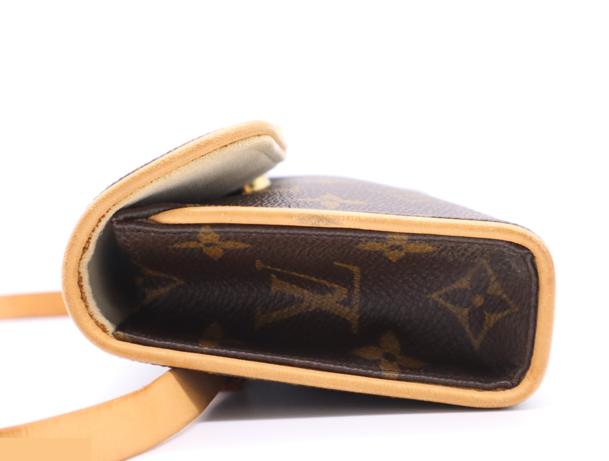 Florentine Pochette with Shoulder Strap — view 3