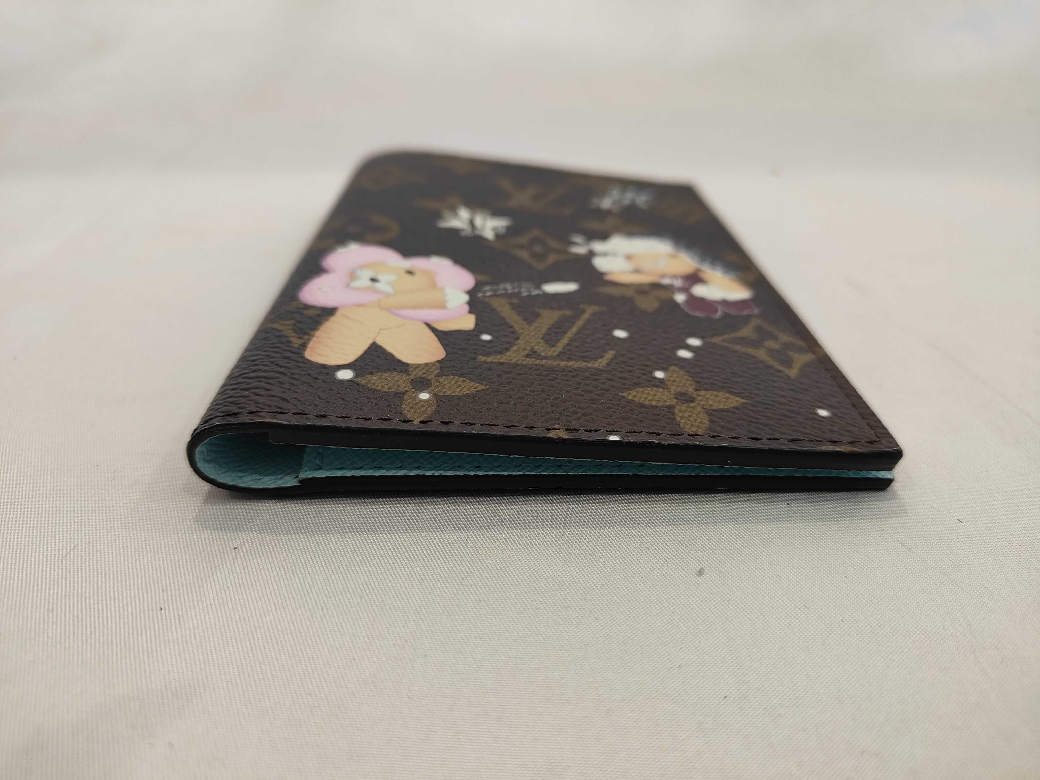 Monogram Couverture Passport Case Vivienne Card Case — view 3