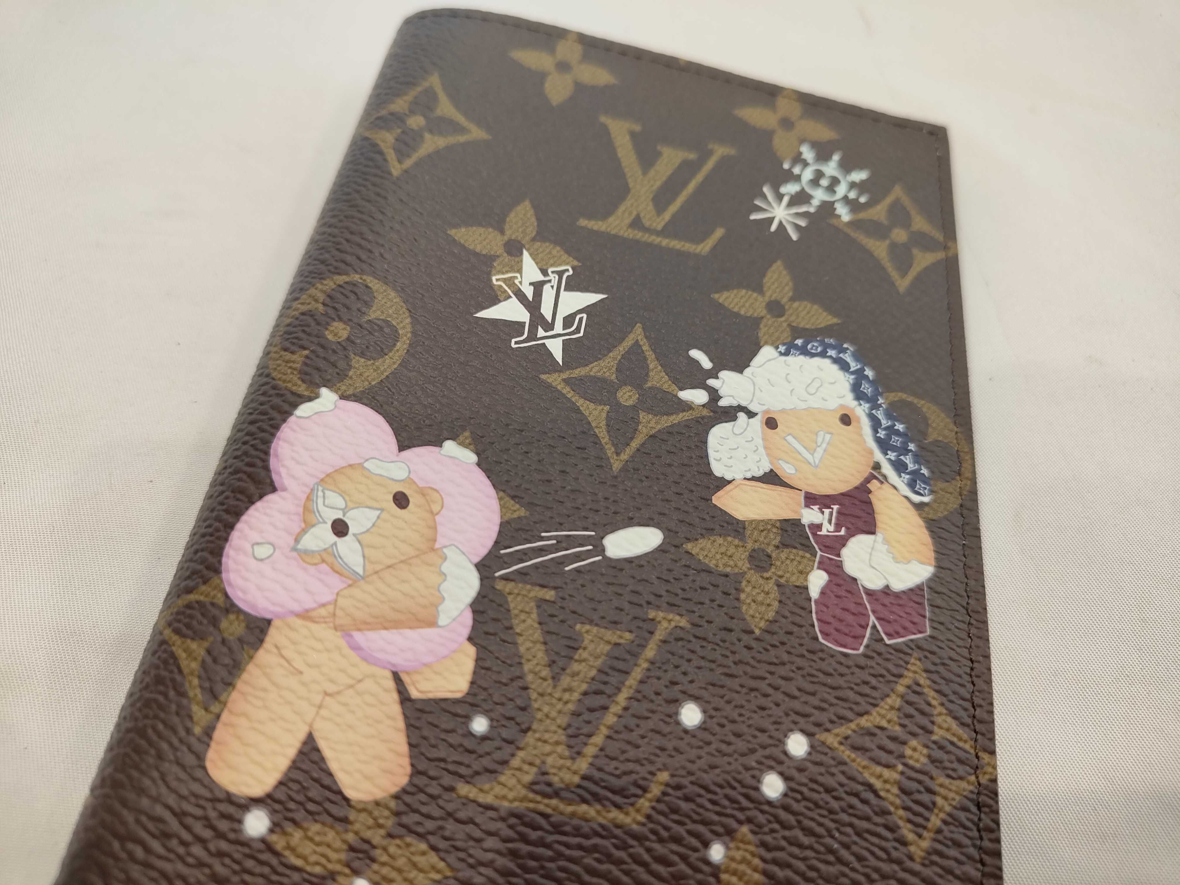 Monogram Couverture Passport Case Vivienne Card Case — view 7
