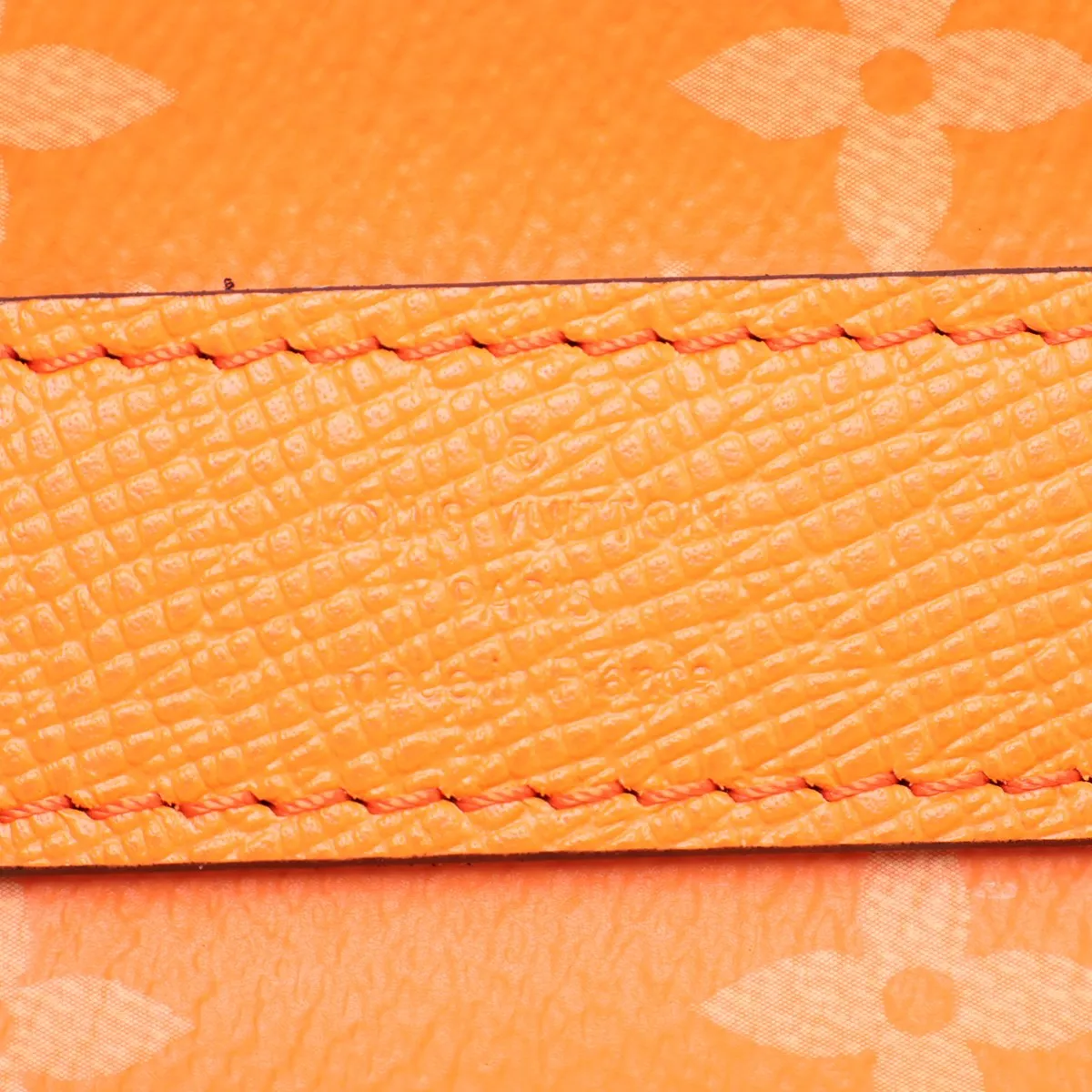 Taigarama Keepall Bandoulière 25 M31044 Orange (RFID detected) — view 10
