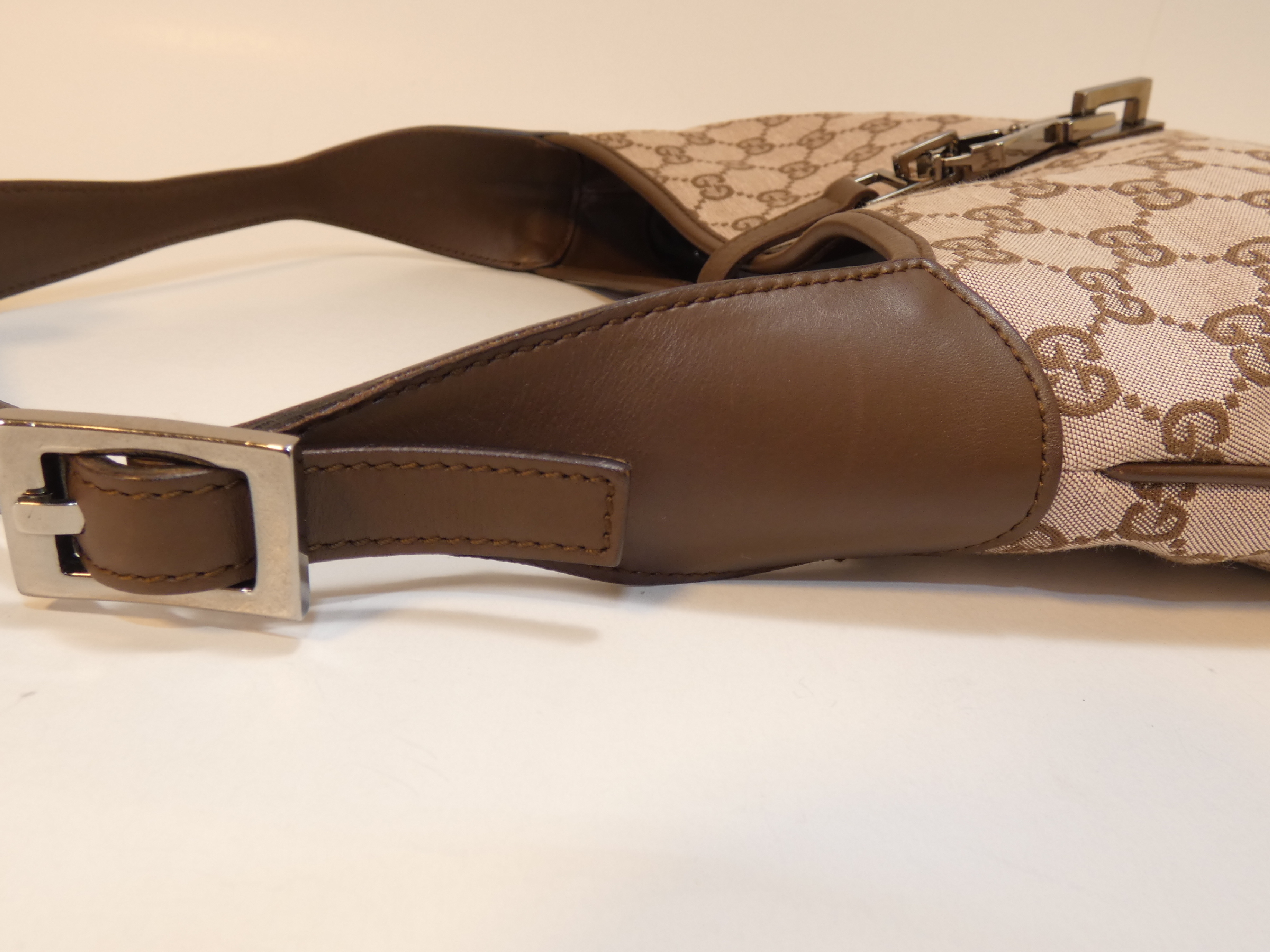 Jackie GG Canvas One-Hand Shoulder Bag — view 5