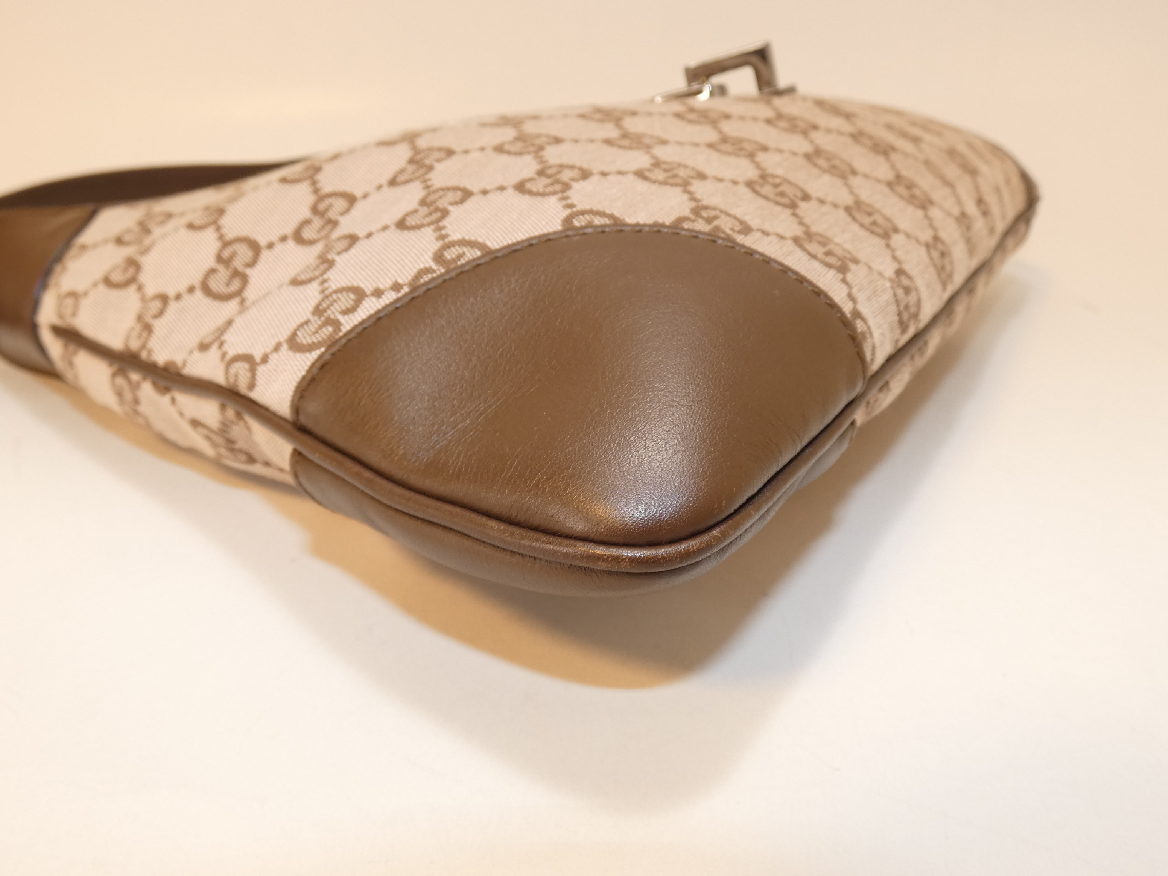 Jackie GG Canvas One-Hand Shoulder Bag — view 8