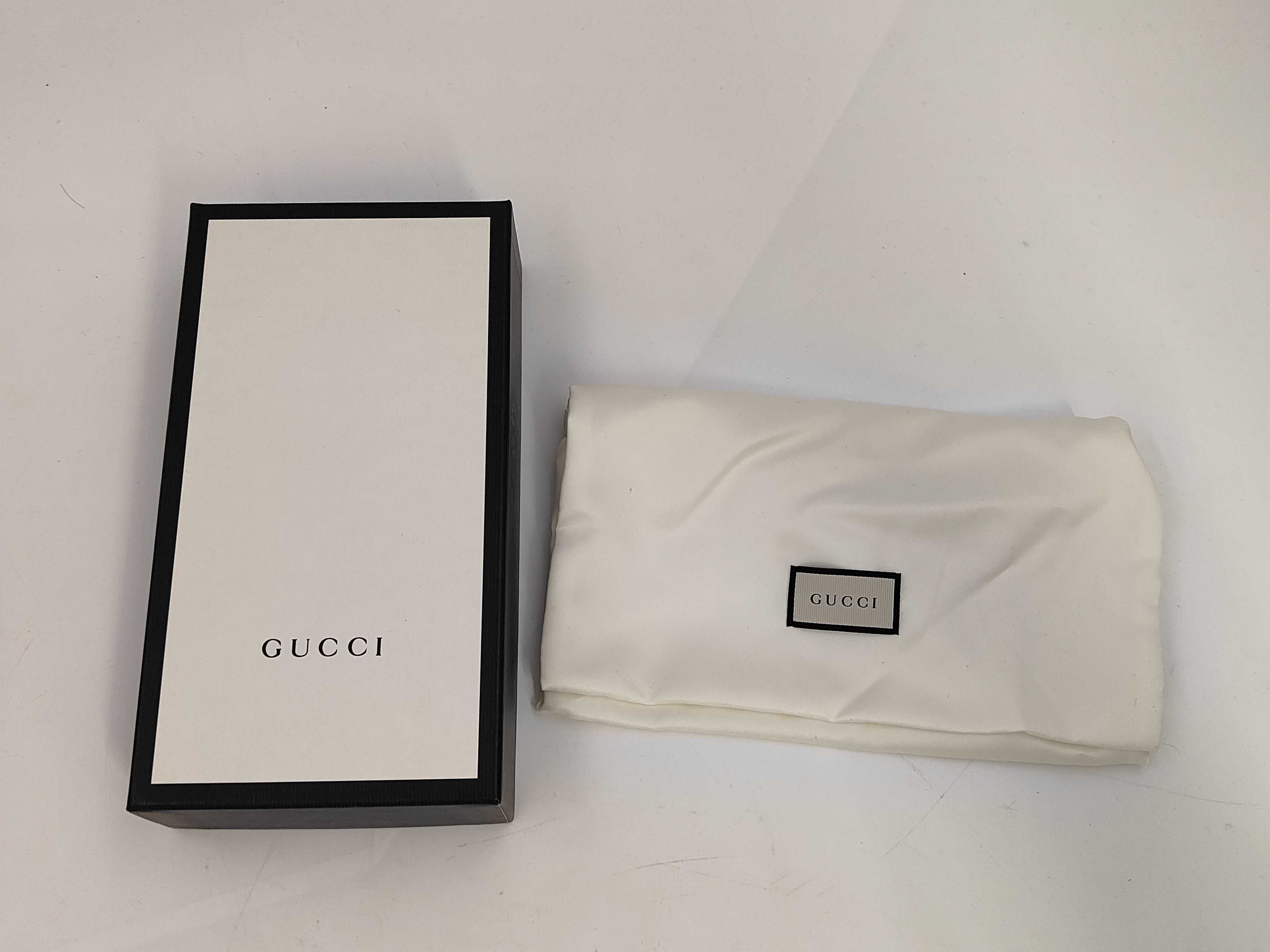 long wallet — view 8